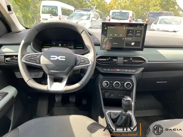 Dacia Jogger view 15