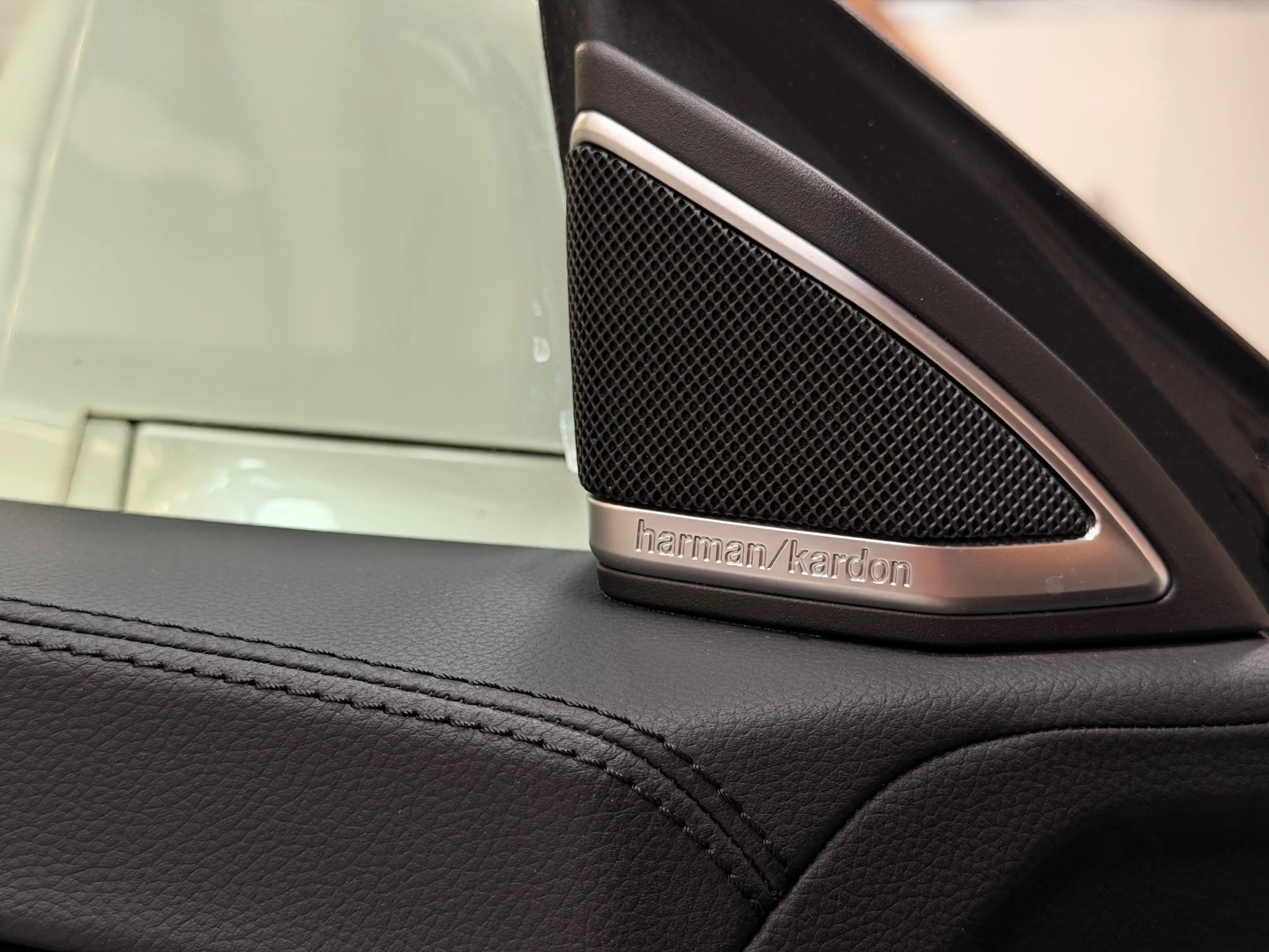 Mercedes-Benz CLS 350 CLS 350 CDI 4-Matic BE — photo 8