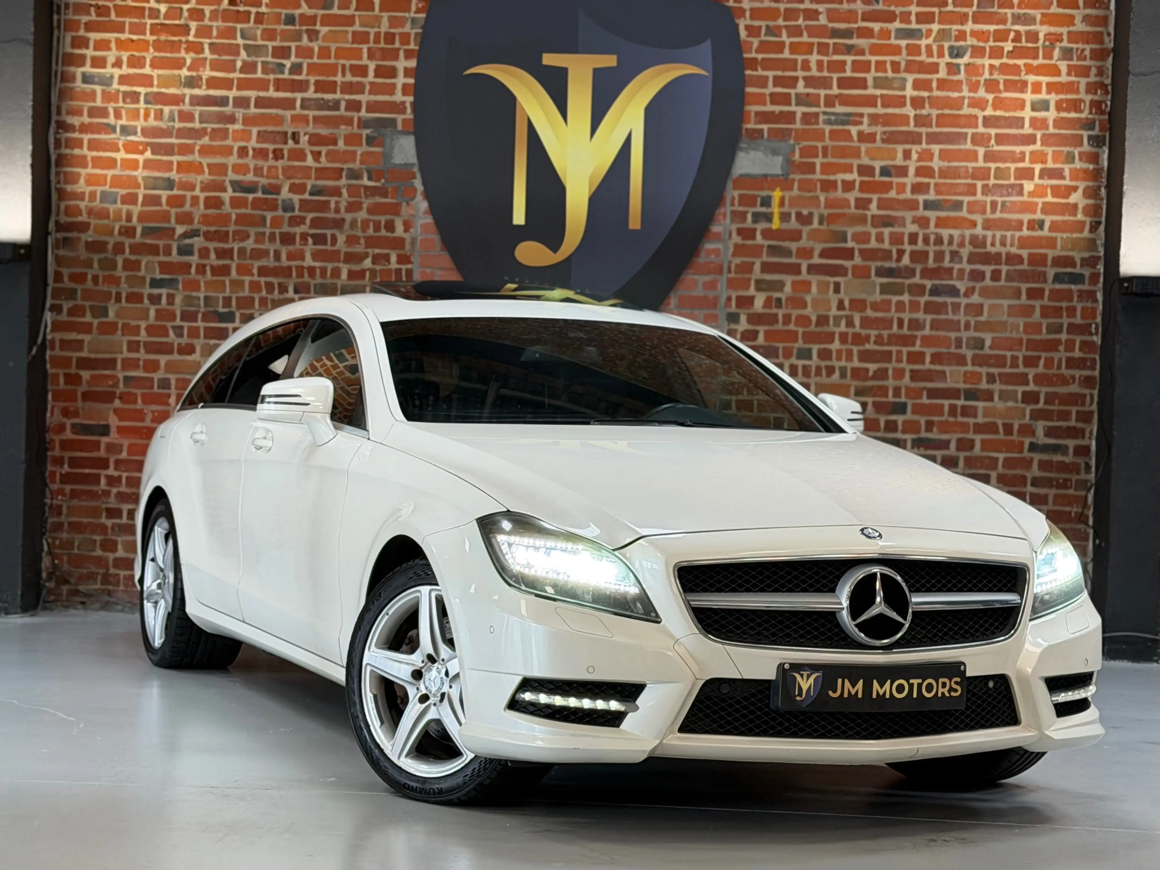 Mercedes-Benz CLS 350 CLS 350 CDI 4-Matic BE — photo 3