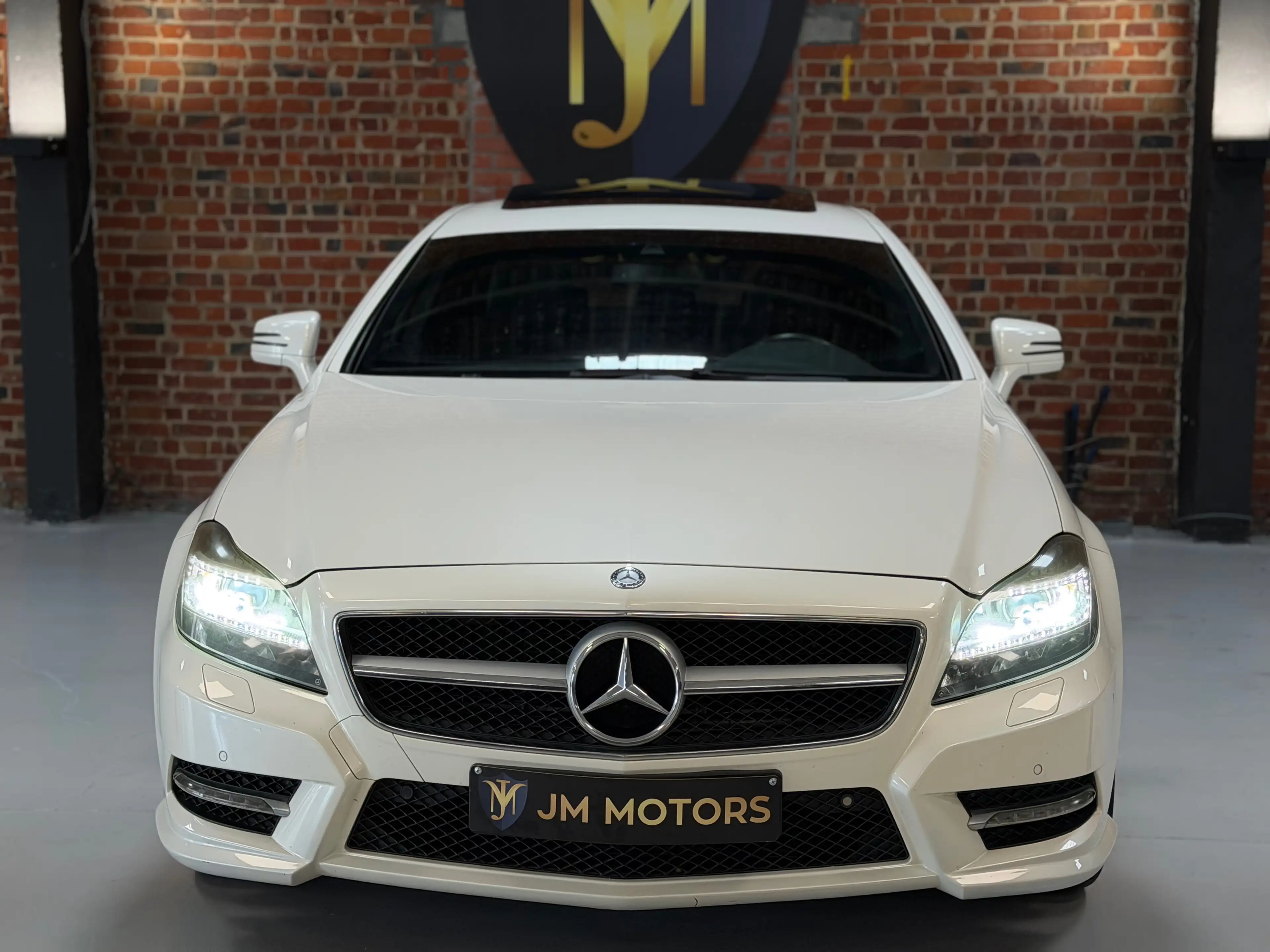 Mercedes-Benz CLS 350 CLS 350 CDI 4-Matic BE — photo 2
