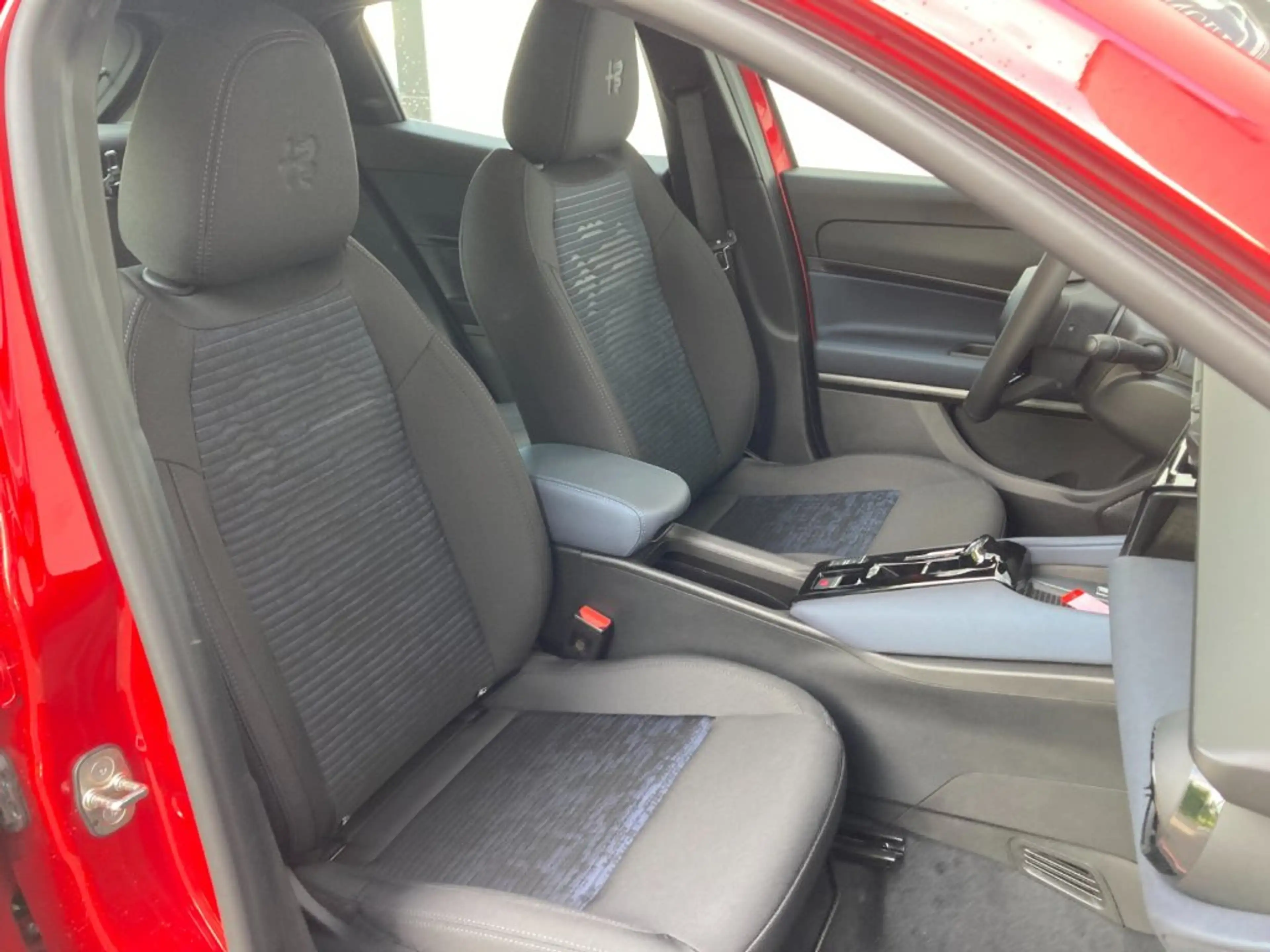 Alfa Romeo Junior IBRIDA 1.2 145CV MHEV — photo 5