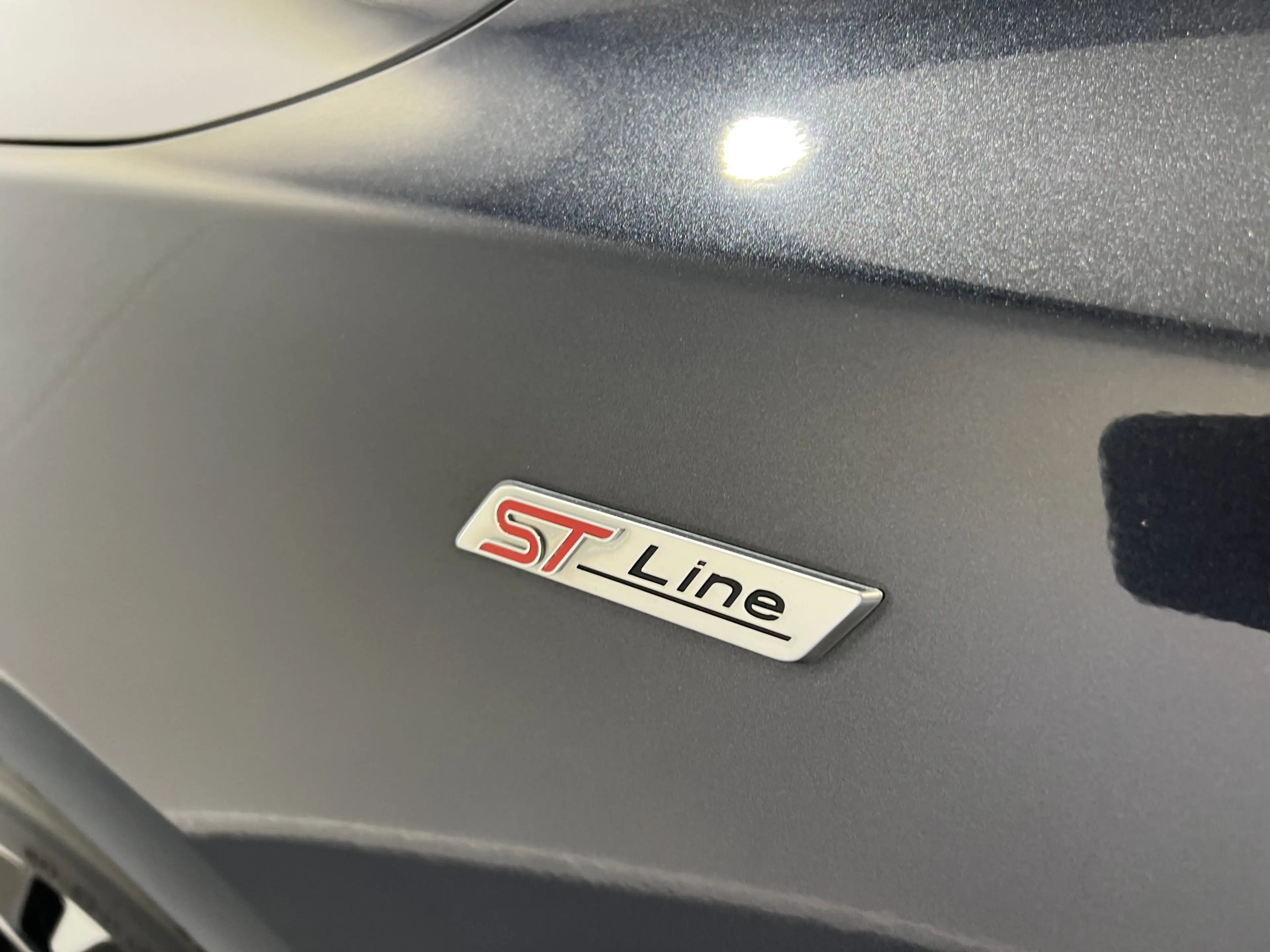 Ford Focus Wagon 1.0 EcoBoost Hybrid ST Line X Business | Nav — photo 24
