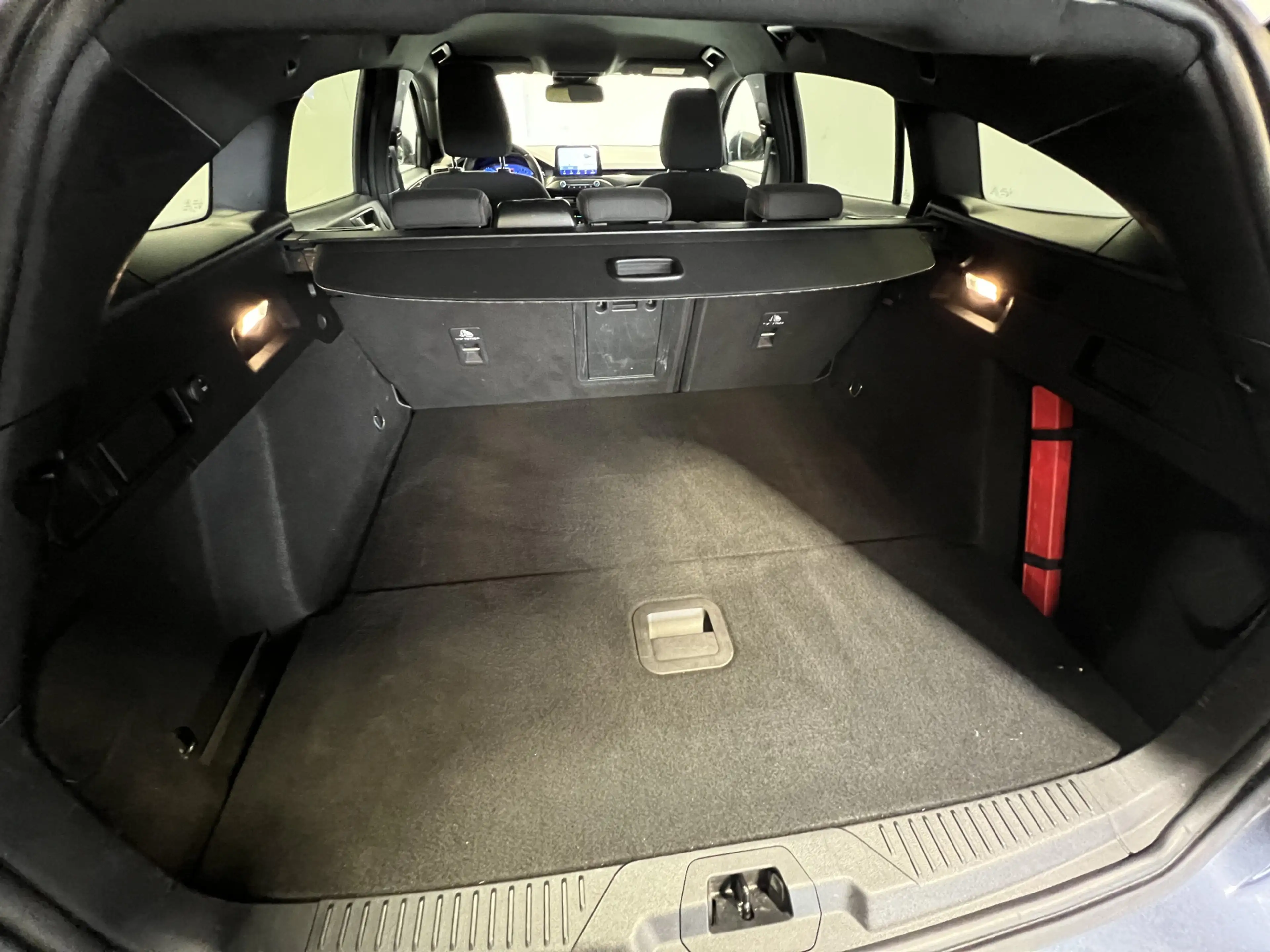 Ford Focus Wagon 1.0 EcoBoost Hybrid ST Line X Business | Nav — photo 9