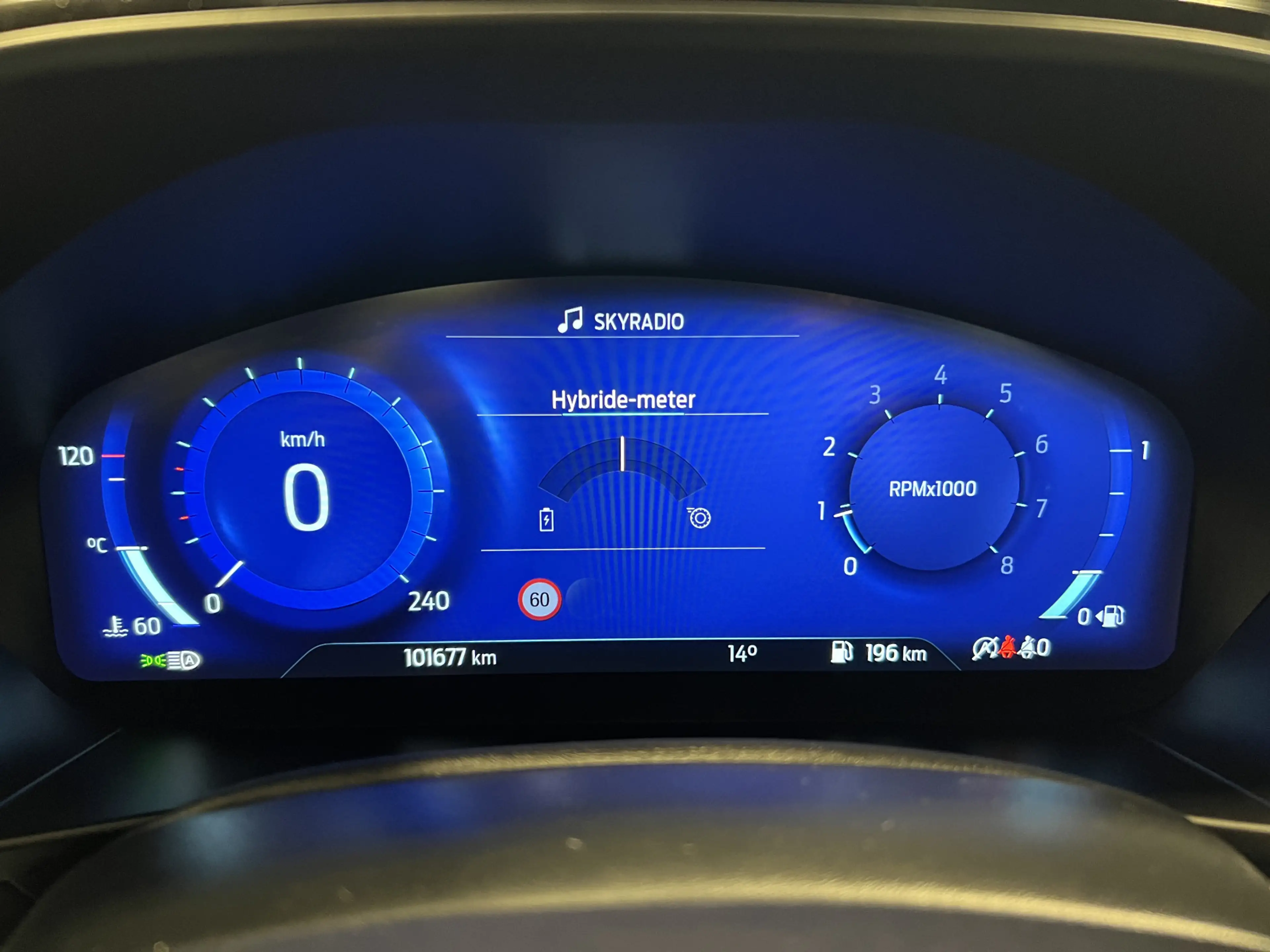 Ford Focus Wagon 1.0 EcoBoost Hybrid ST Line X Business | Nav — photo 19