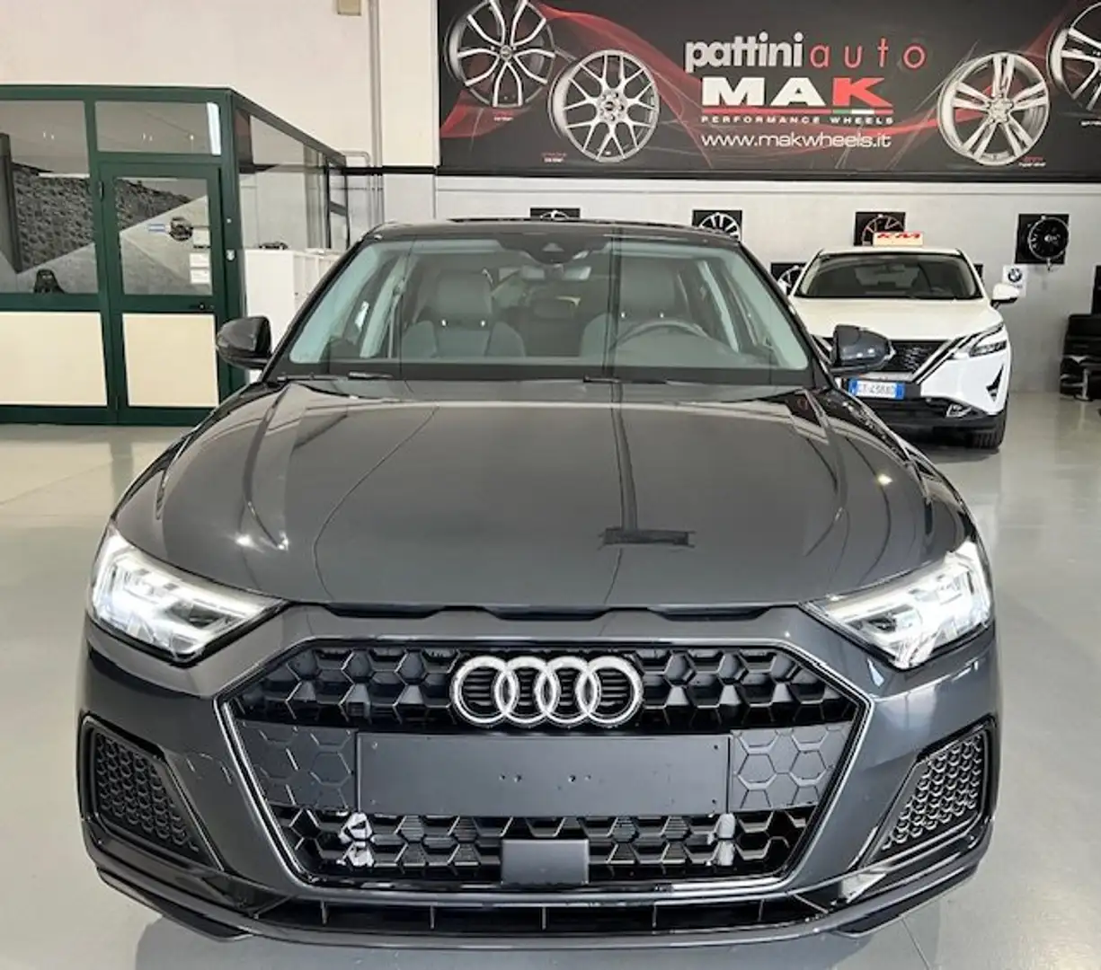 Audi A1 Sportback 30 1.0 tfsi Advanced-Admired s-tronic Gris - 2