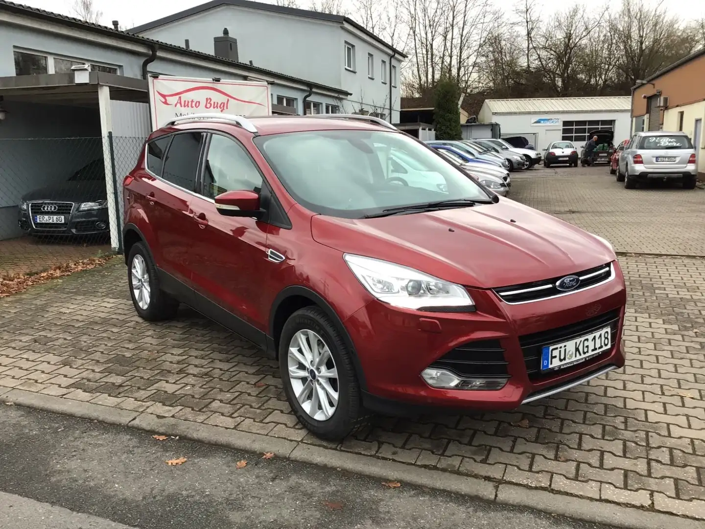 Ford Kuga Titanium+Kamera+Klima+Leder+Alu+Winterreife Rouge - 2