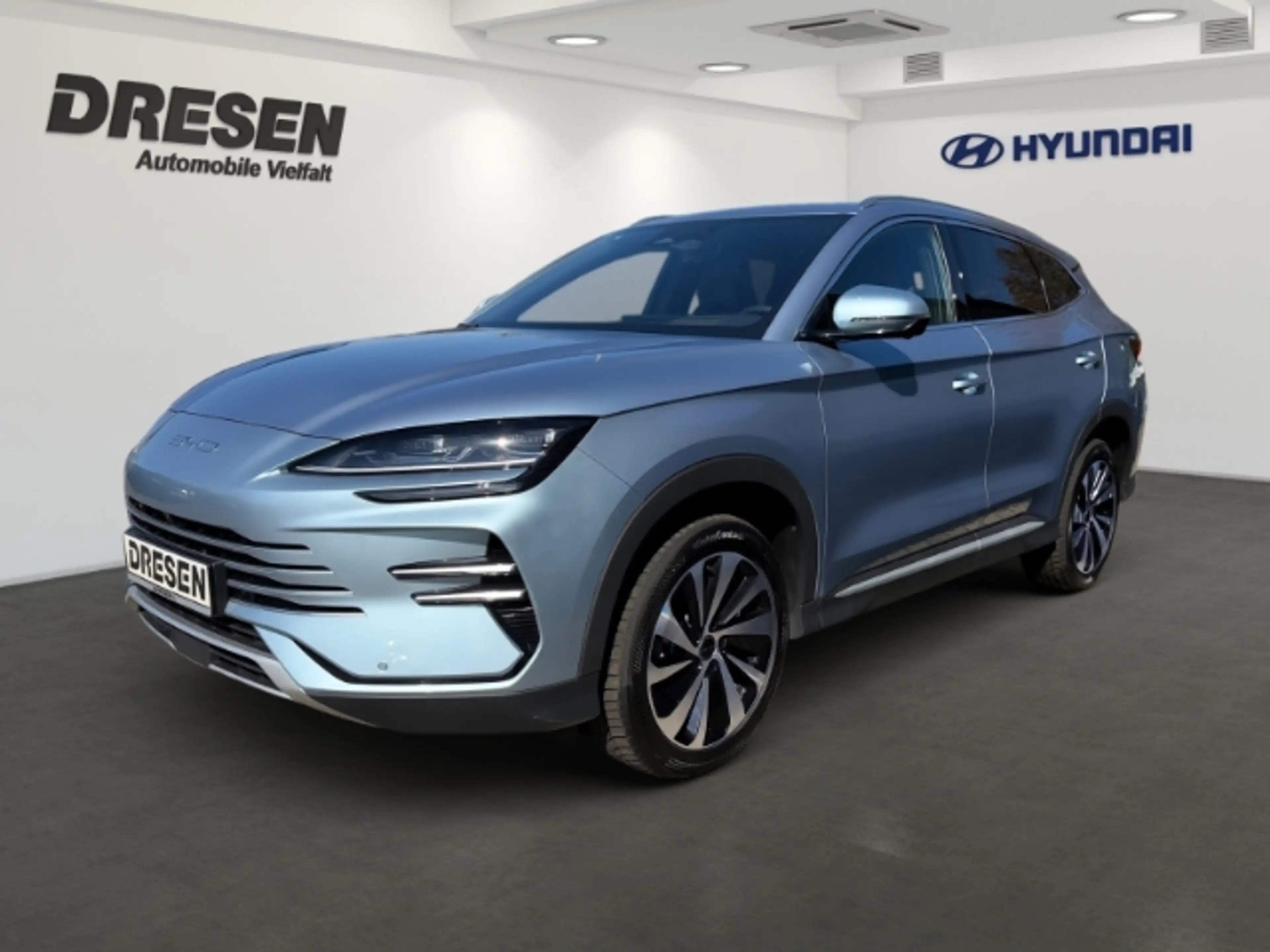 BYD Seal U DM-i Boost Navi+Sitzheizung+Rückfahrkamera+Panoram