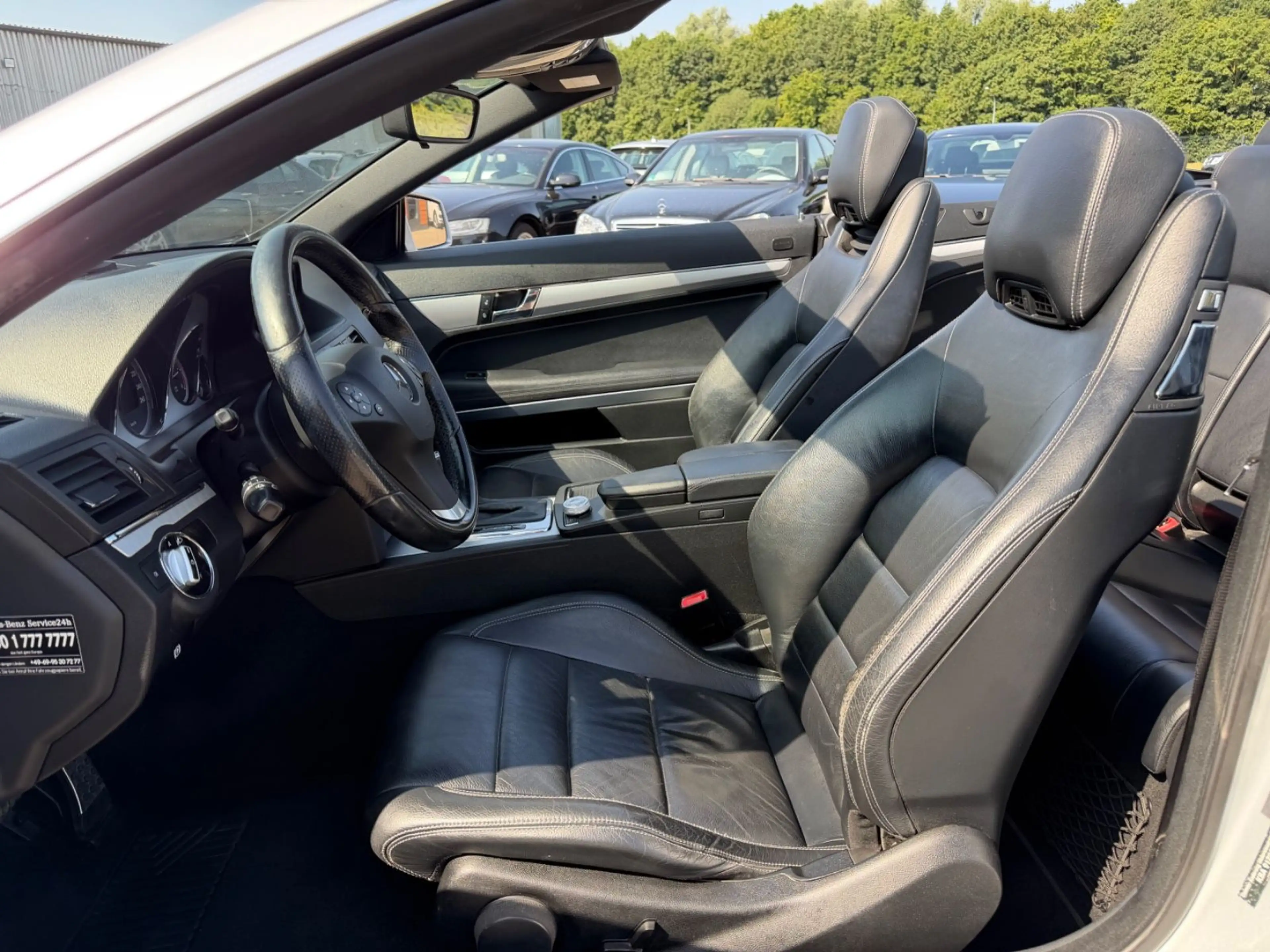 Mercedes-Benz E 250 E Cabrio CDI/NAVI/XENON/TEMPOMAT/EURO5 — photo 9