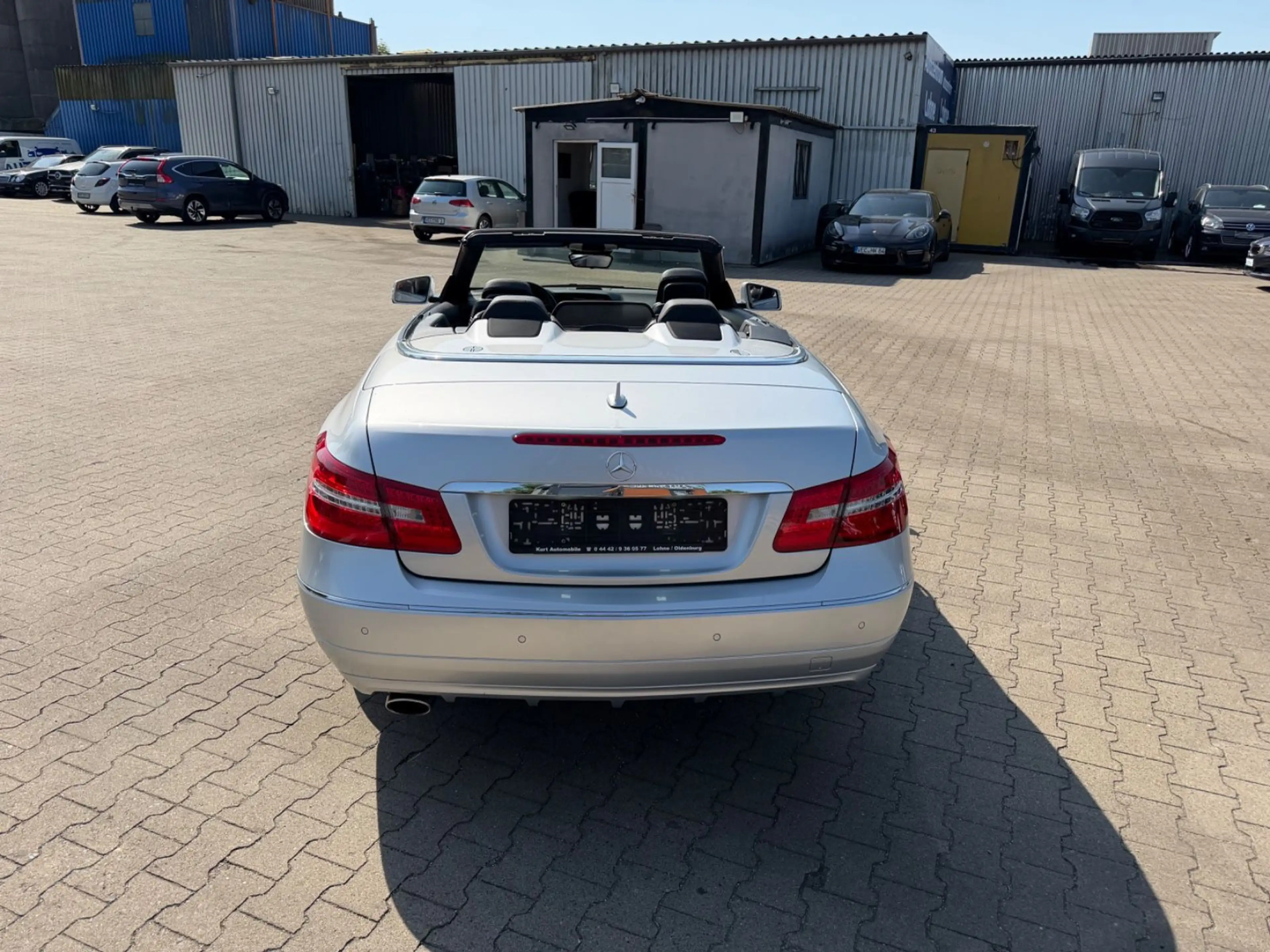 Mercedes-Benz E 250 E Cabrio CDI/NAVI/XENON/TEMPOMAT/EURO5 — photo 6