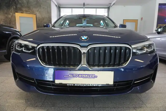 BMW 5 Series view 2