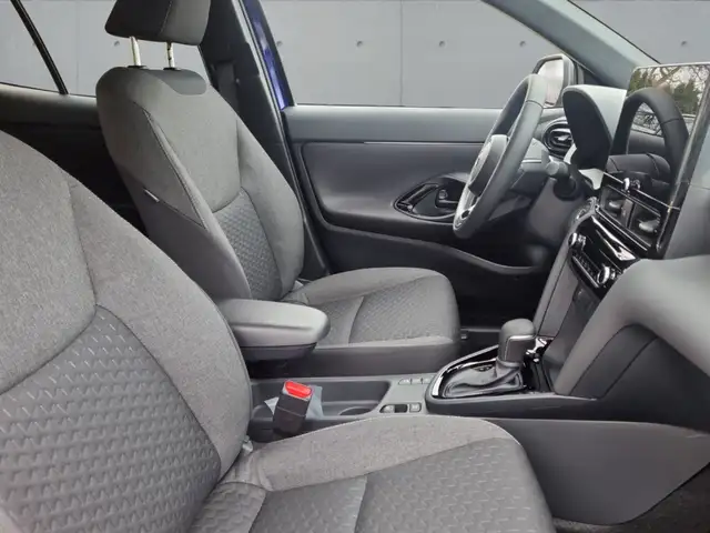 Toyota Yaris Cross view 6