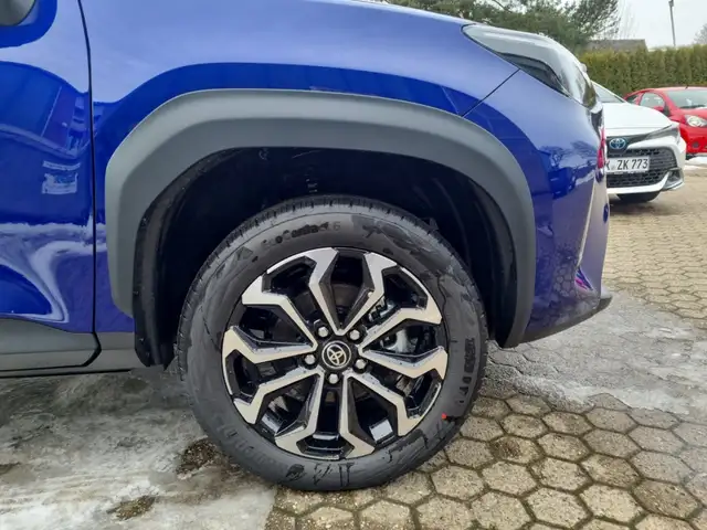 Toyota Yaris Cross view 15