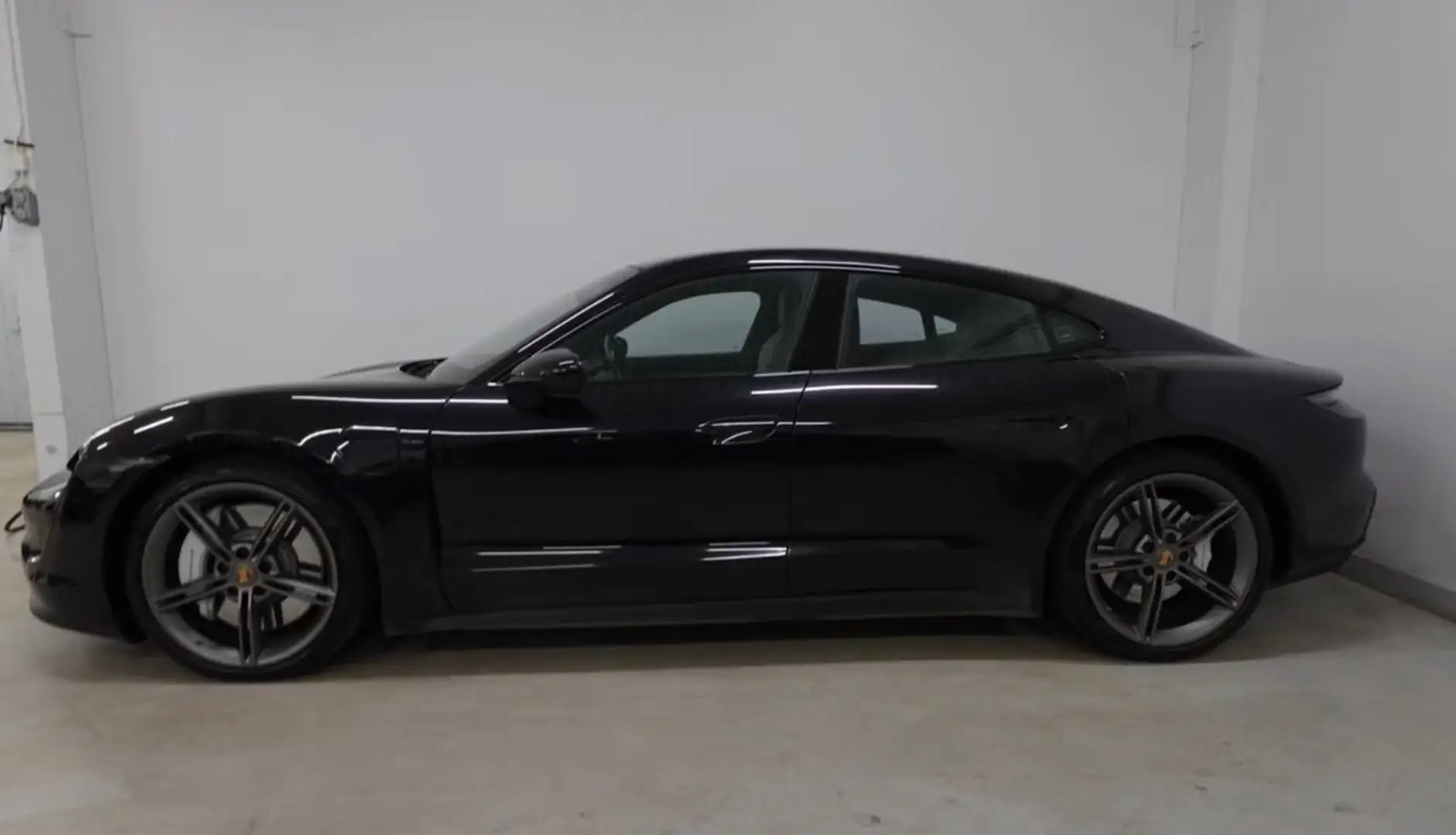 Porsche Taycan 4 S Black - 2