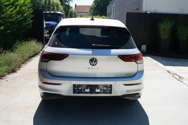 Volkswagen Golf view 5