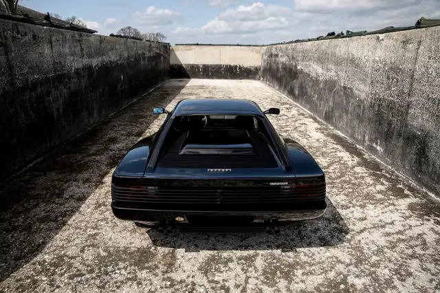 Ferrari Testarossa **BRD-Auslieferung/perfekter Zustand/8.927km**