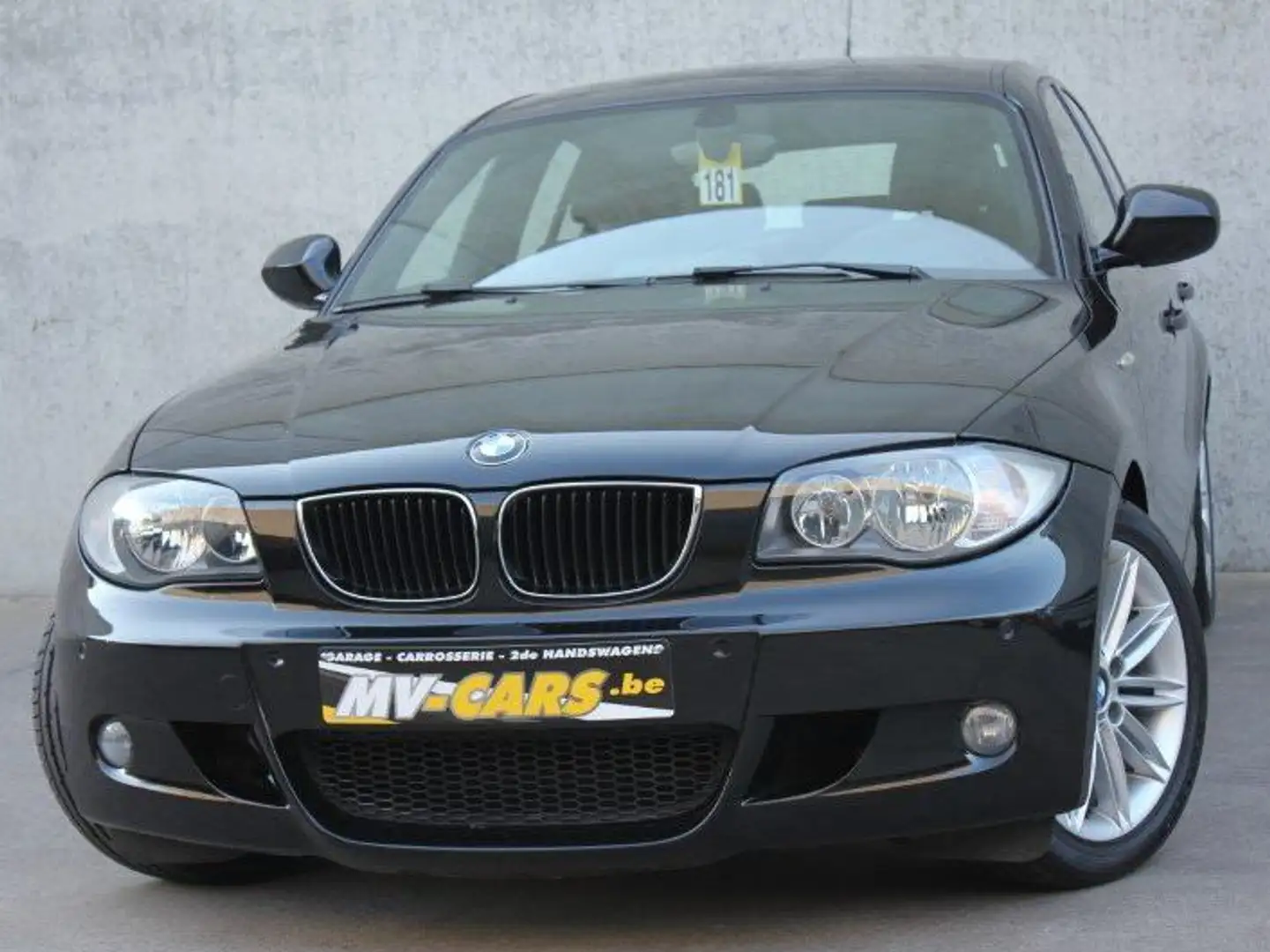 BMW 116 BMW 116iA M PAKKET! Navi/Pdc/multistuur Noir - 1