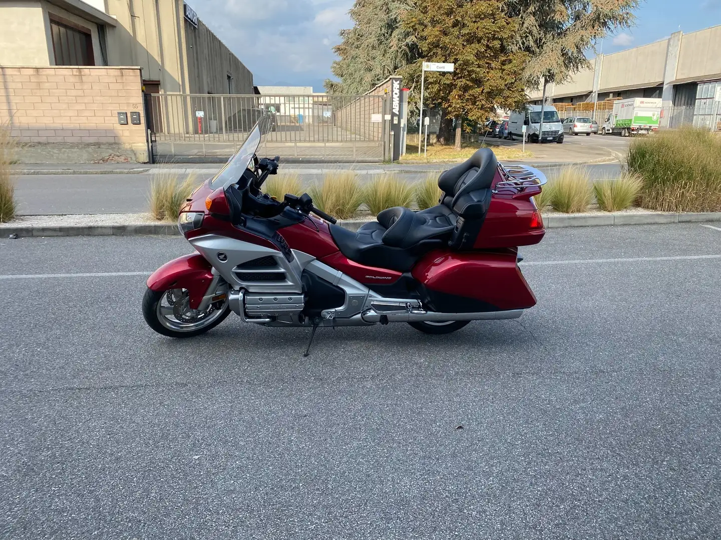 Honda GL 1800 Honda GL 1800 Gold Wing AMERICA Roşu - 2