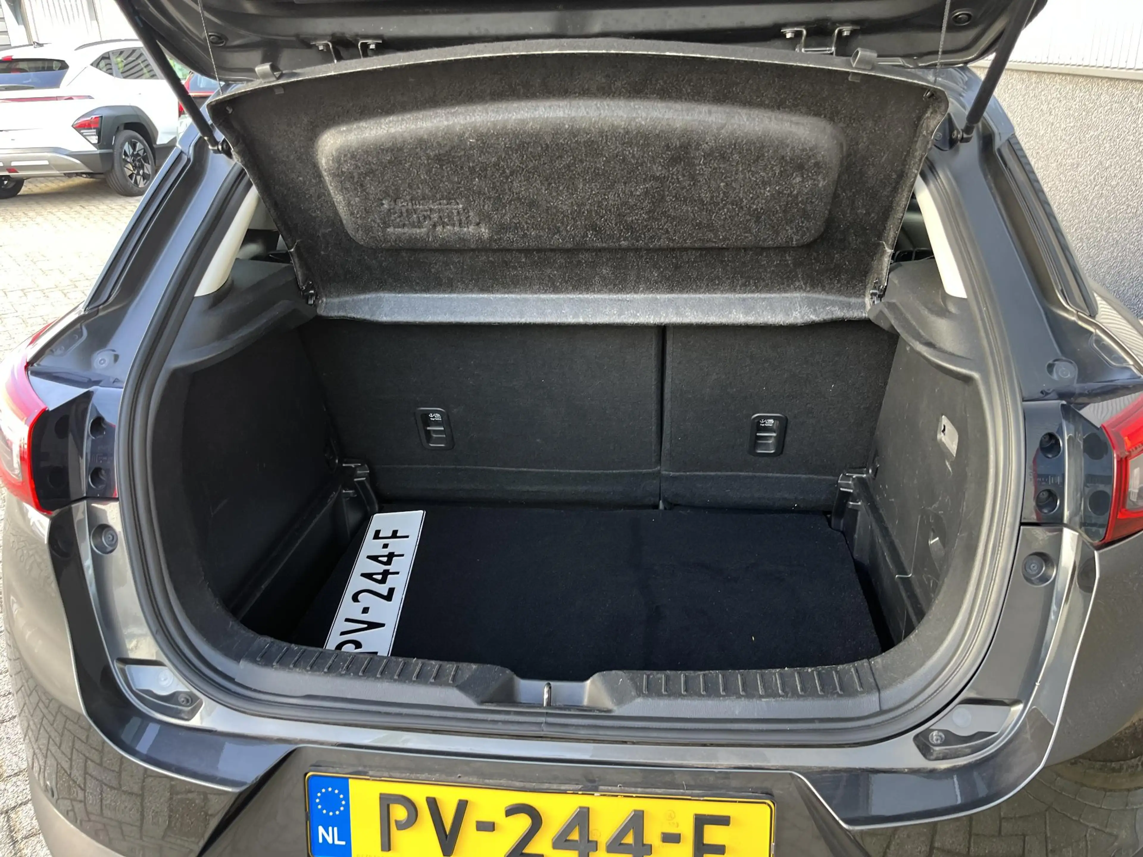 Mazda CX-3 2.0 SkyActiv-G 120 SkyLease GT — photo 11