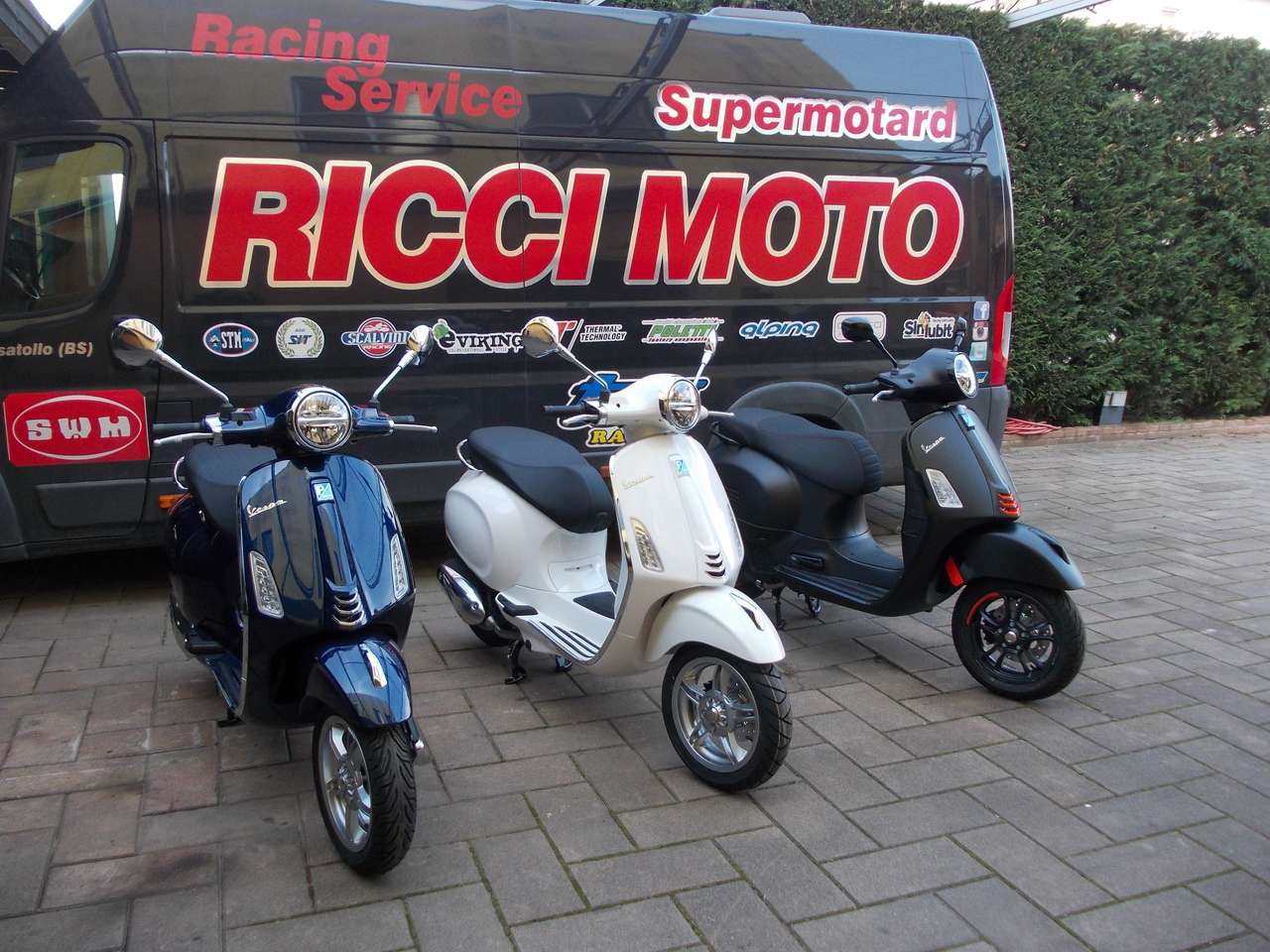 Vespa 125 PRIMAVERA e  GTS