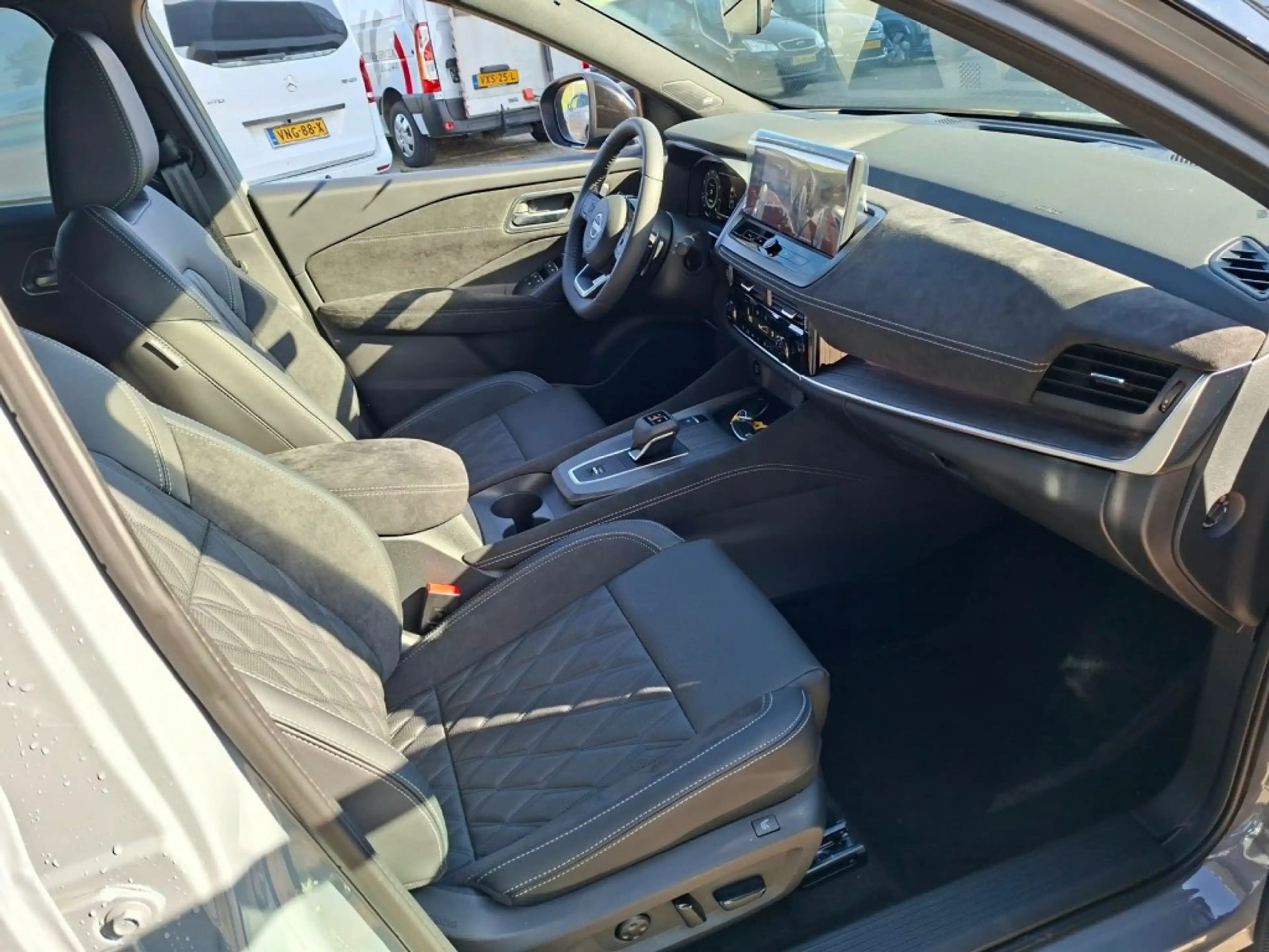 Nissan Qashqai 1.3 MHEV X TEKNA PLUS NARDOGREY PANO LMV WIDESCREE — photo 15