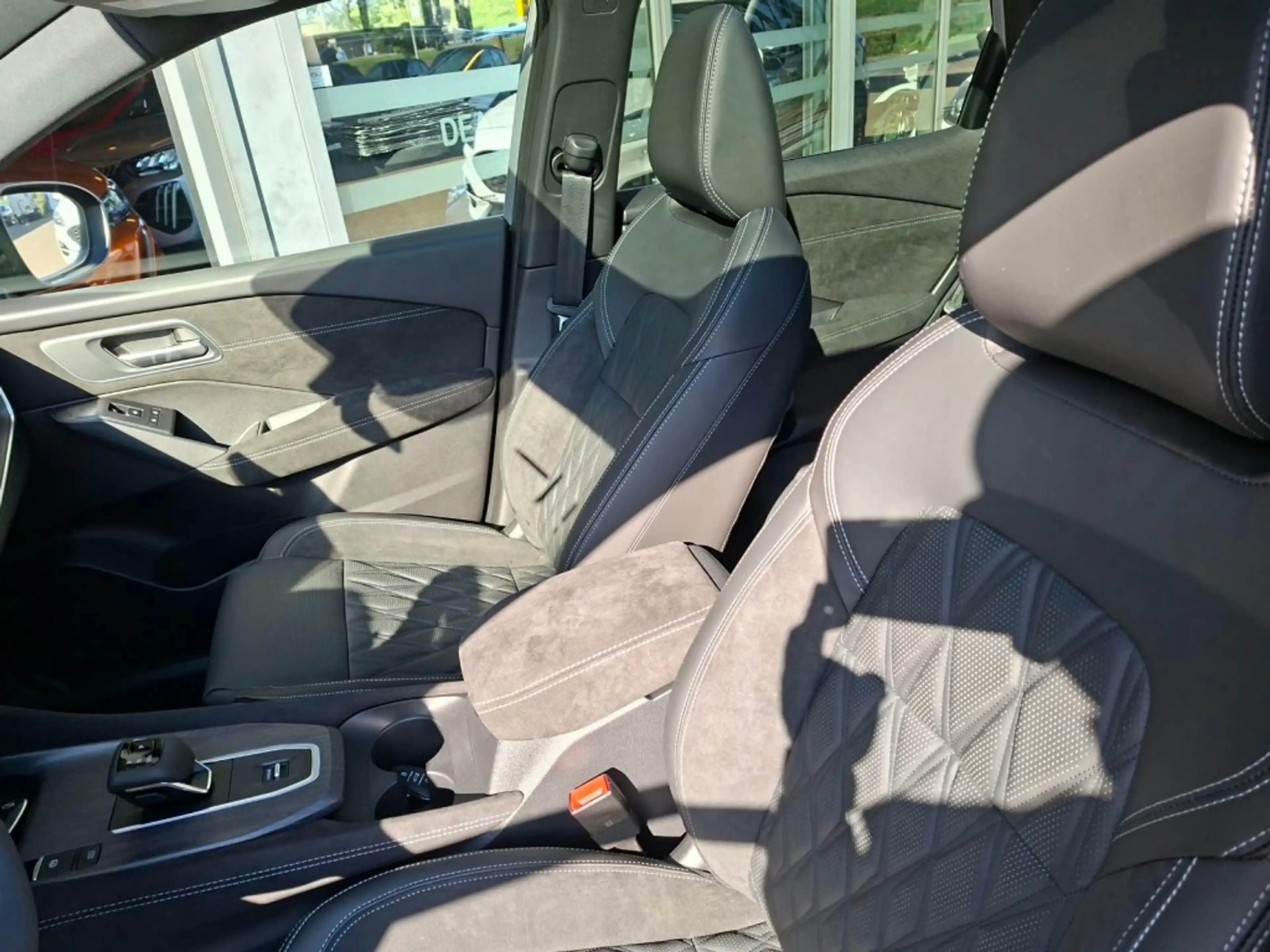 Nissan Qashqai 1.3 MHEV X TEKNA PLUS NARDOGREY PANO LMV WIDESCREE — photo 9