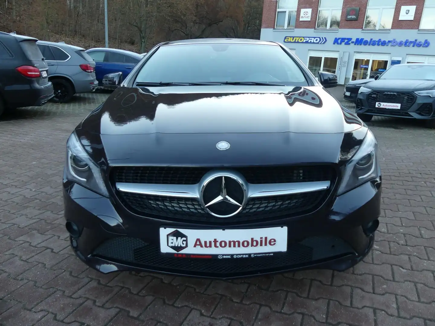 Mercedes-Benz CLA 200 *Klima*Sitzhzg*Navi*Xenon*Kam Violett - 2