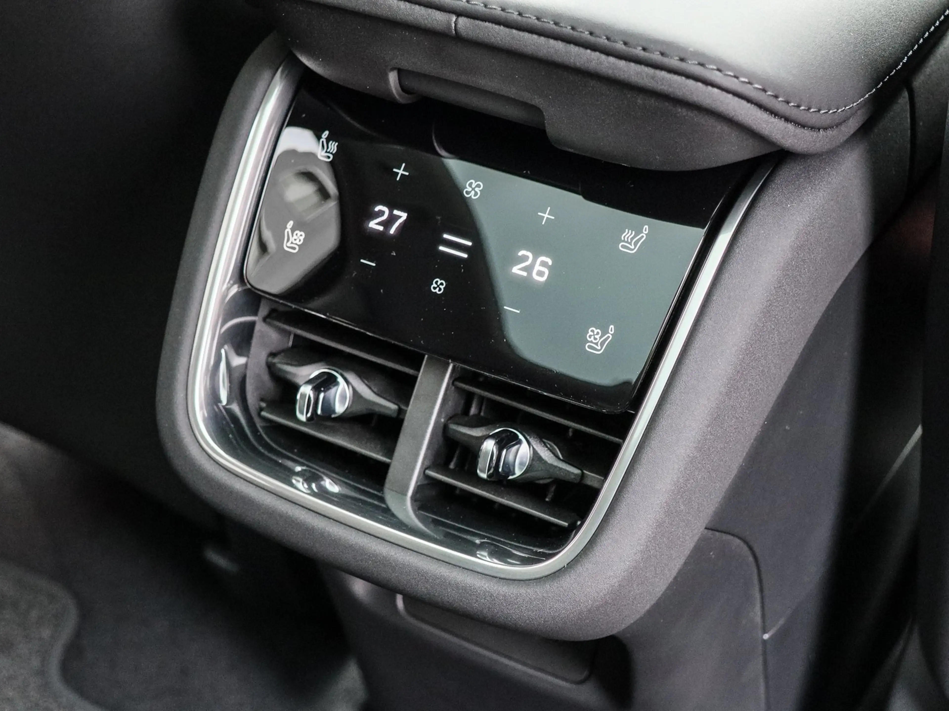 Volvo ES90 Single Motor Extended Range Ultra Vorführwagen — photo 15