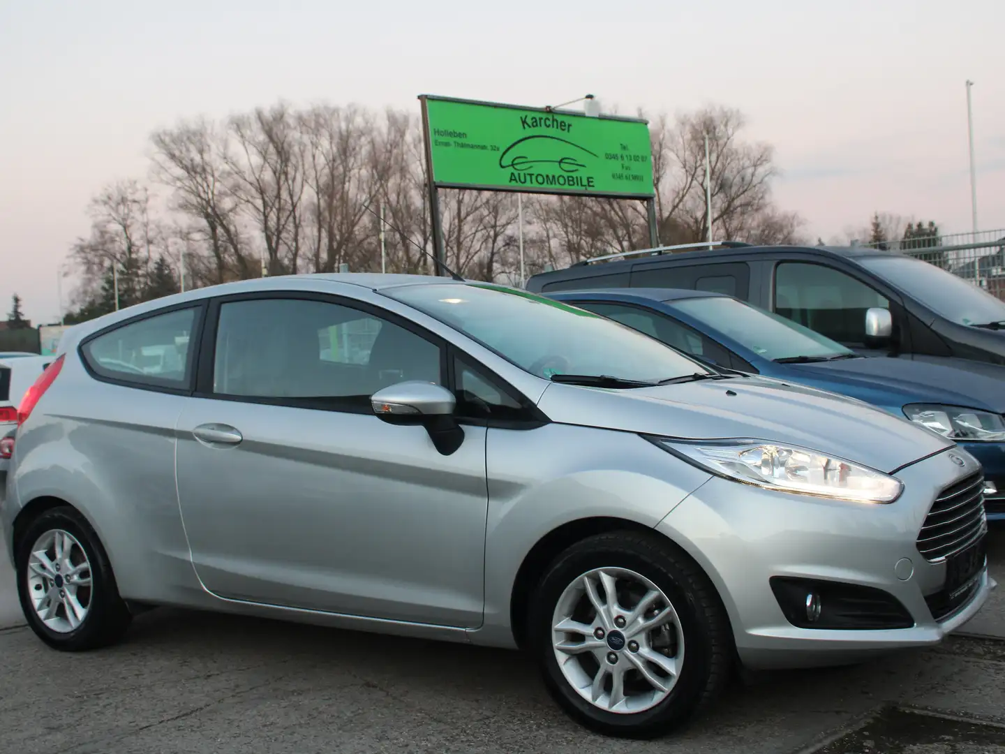 Ford Fiesta Trend*Allwetter*Klima*14TKM* Argent - 1