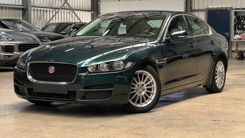 Jaguar XE XE 2.0 D E-Performance Prestige