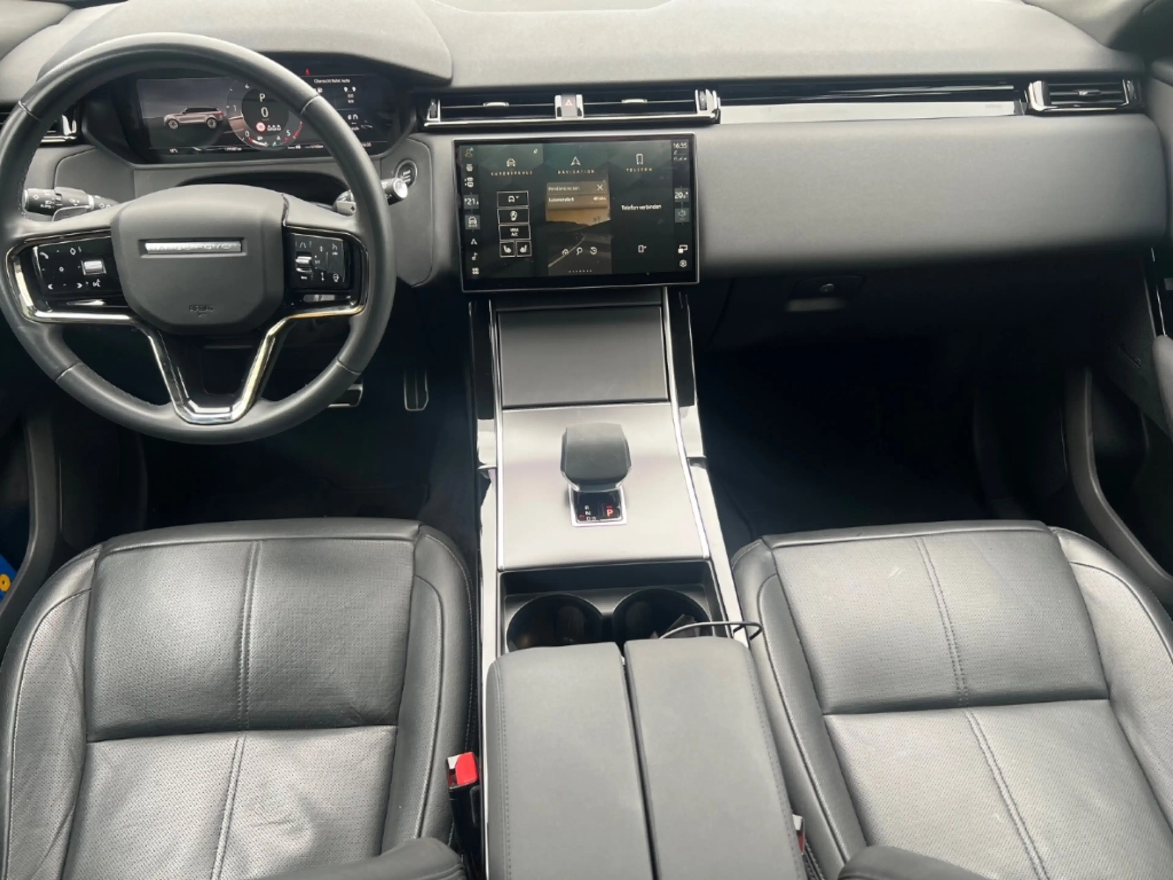 Land Rover Range Rover Velar Dynamic SE D300 +BlackPack++PanoDach+ — photo 9