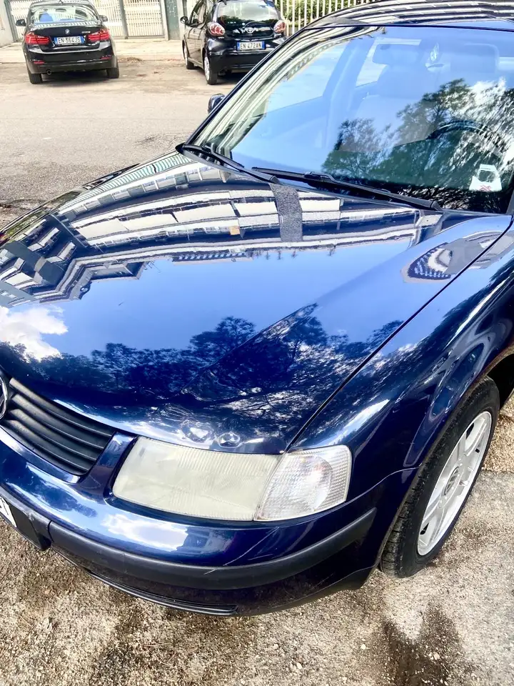 Volkswagen Passat 5p 1.9, foto 1