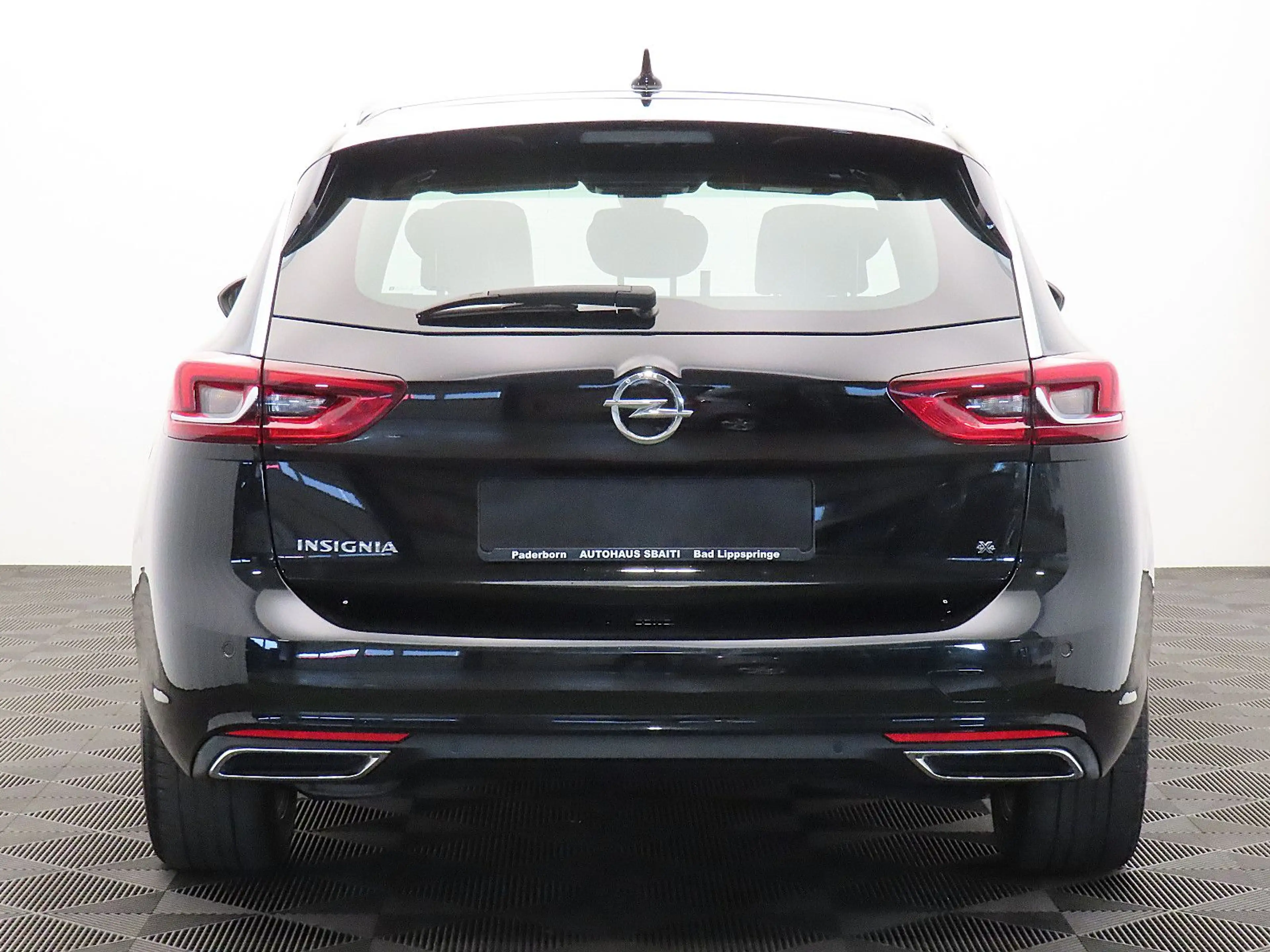 Opel Insignia ST 2.0 Business Automatik 4x4 Allrad — photo 6