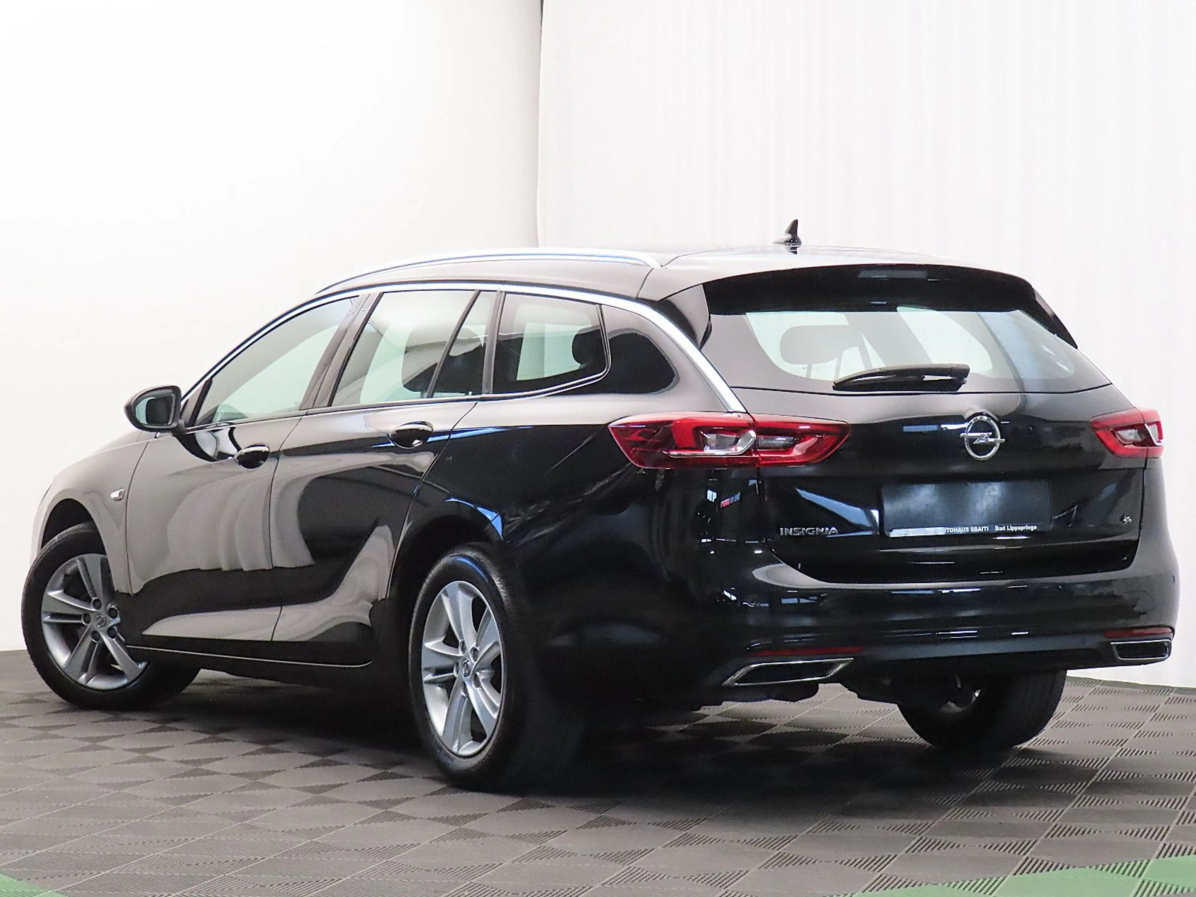 Opel Insignia ST 2.0 Business Automatik 4x4 Allrad — photo 5