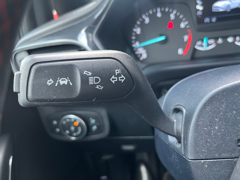 Ford Fiesta 1.0 EcoBoost ST-Line | STOEL/STUUR & VOORRUITVERWA — photo 14