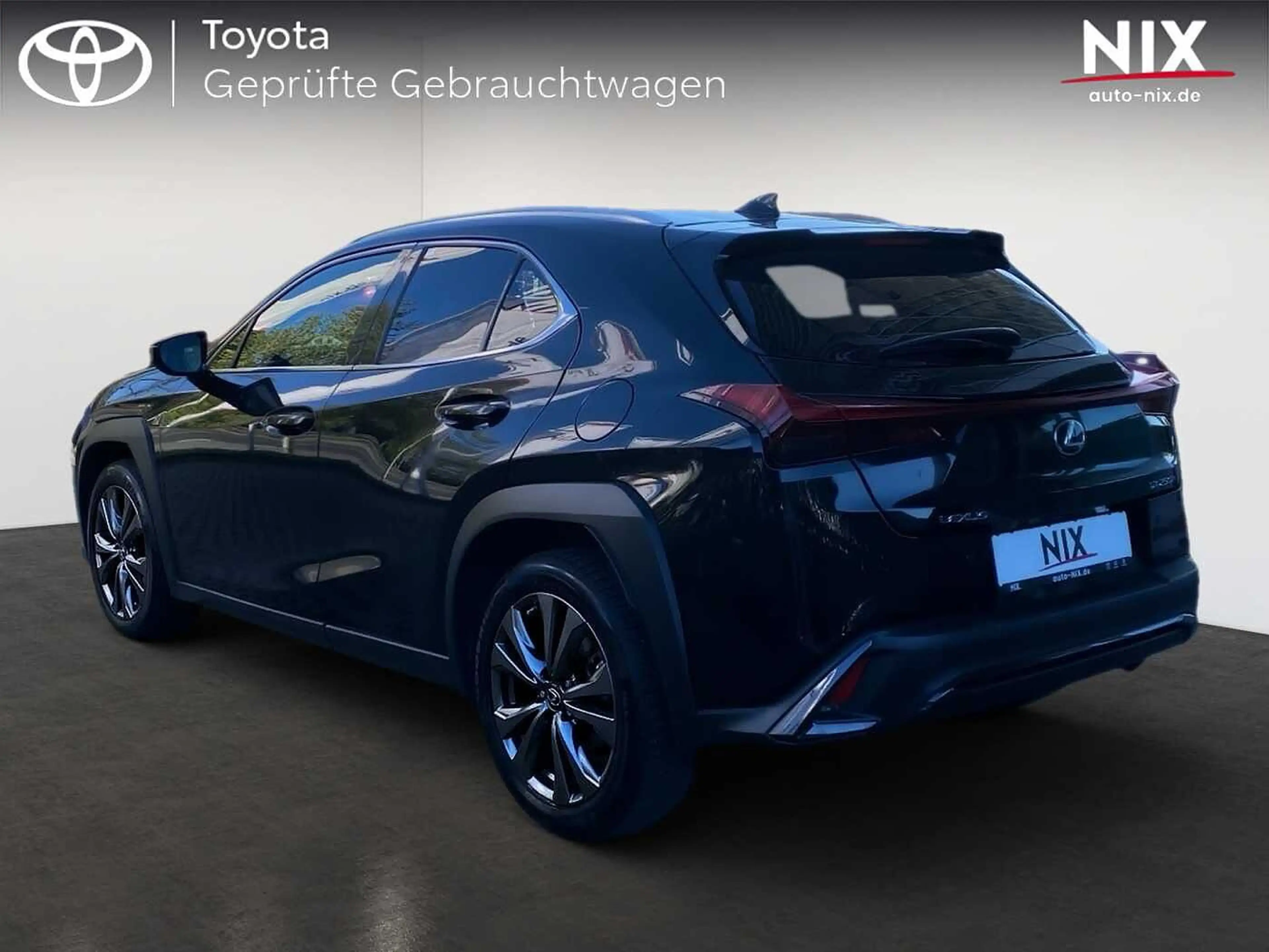 Lexus UX 250h F SPORT Design SHZ — photo 2