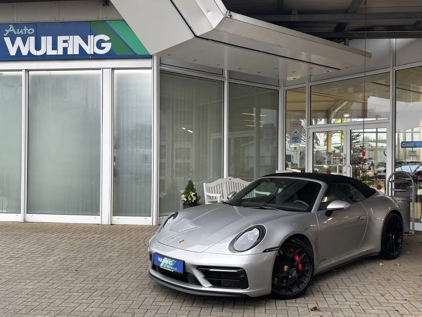Porsche 911 Carrera GTS PDK Cabriolet NAVI BOSE LEDER Silber - 1
