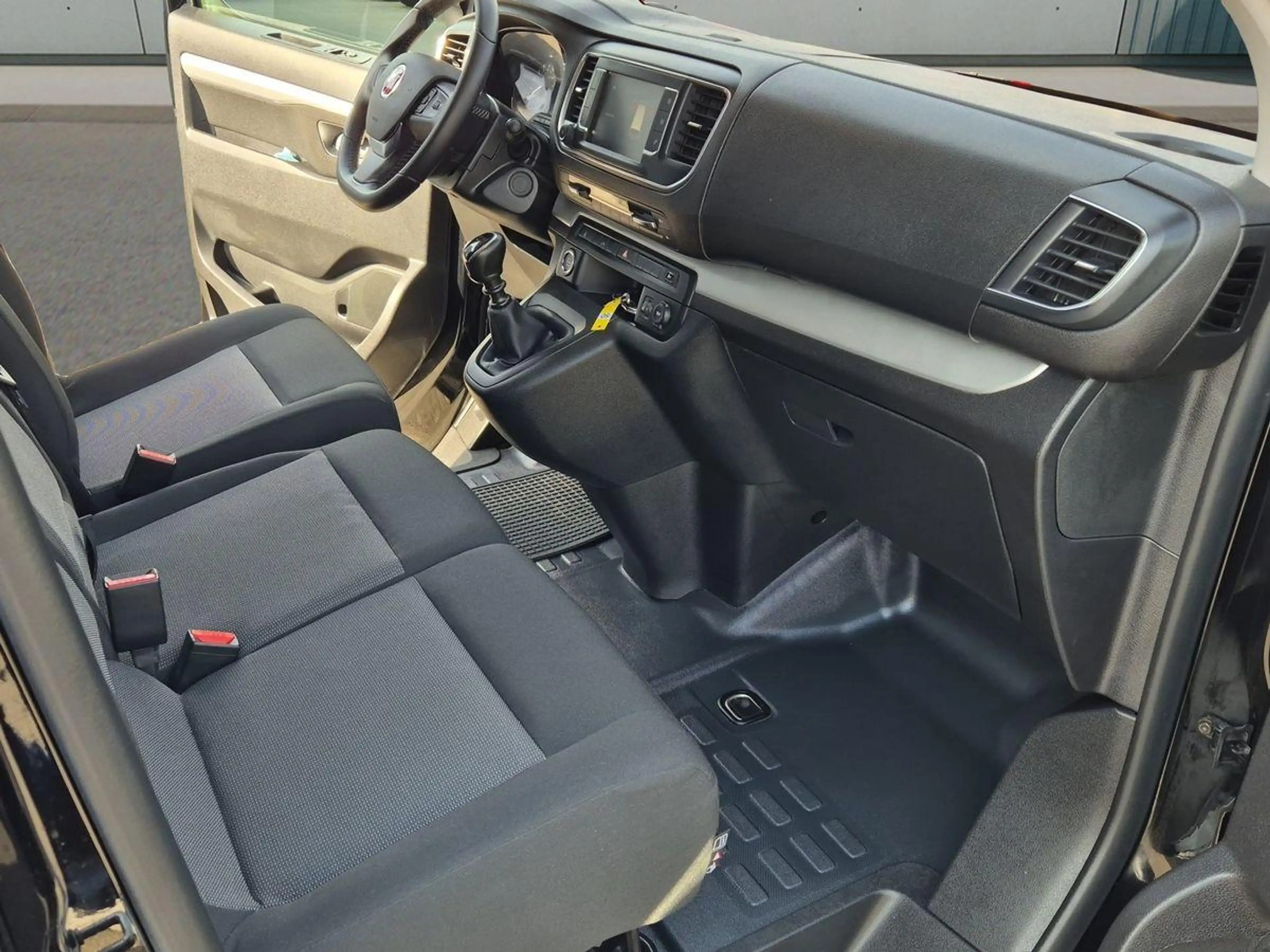 Fiat Scudo 2.0 Multijet L3 144PS 6-Gang+Laderaumboden — photo 11