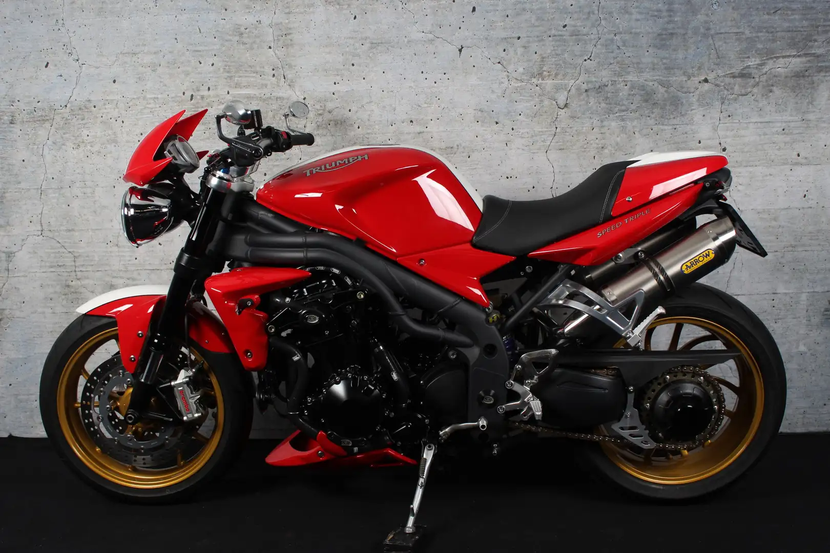 Triumph Speed Triple 1050 Rouge - 2