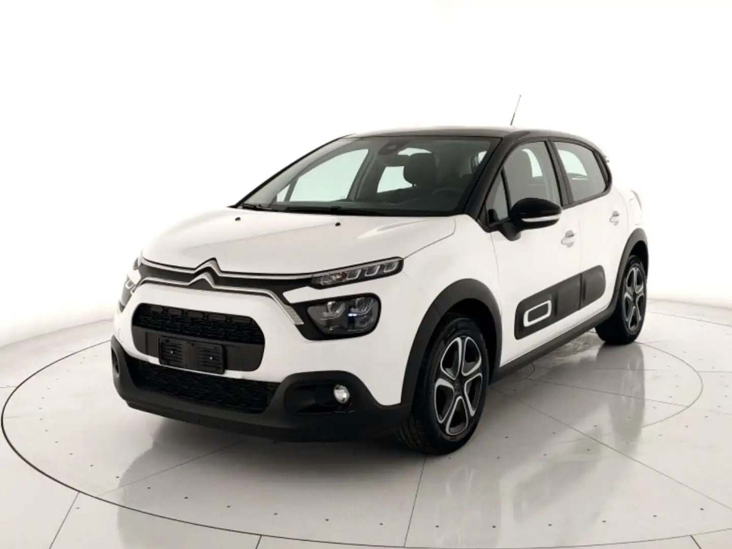 Citroen C3 1.2 puretech Shine s&s 83cv Bianco - 1