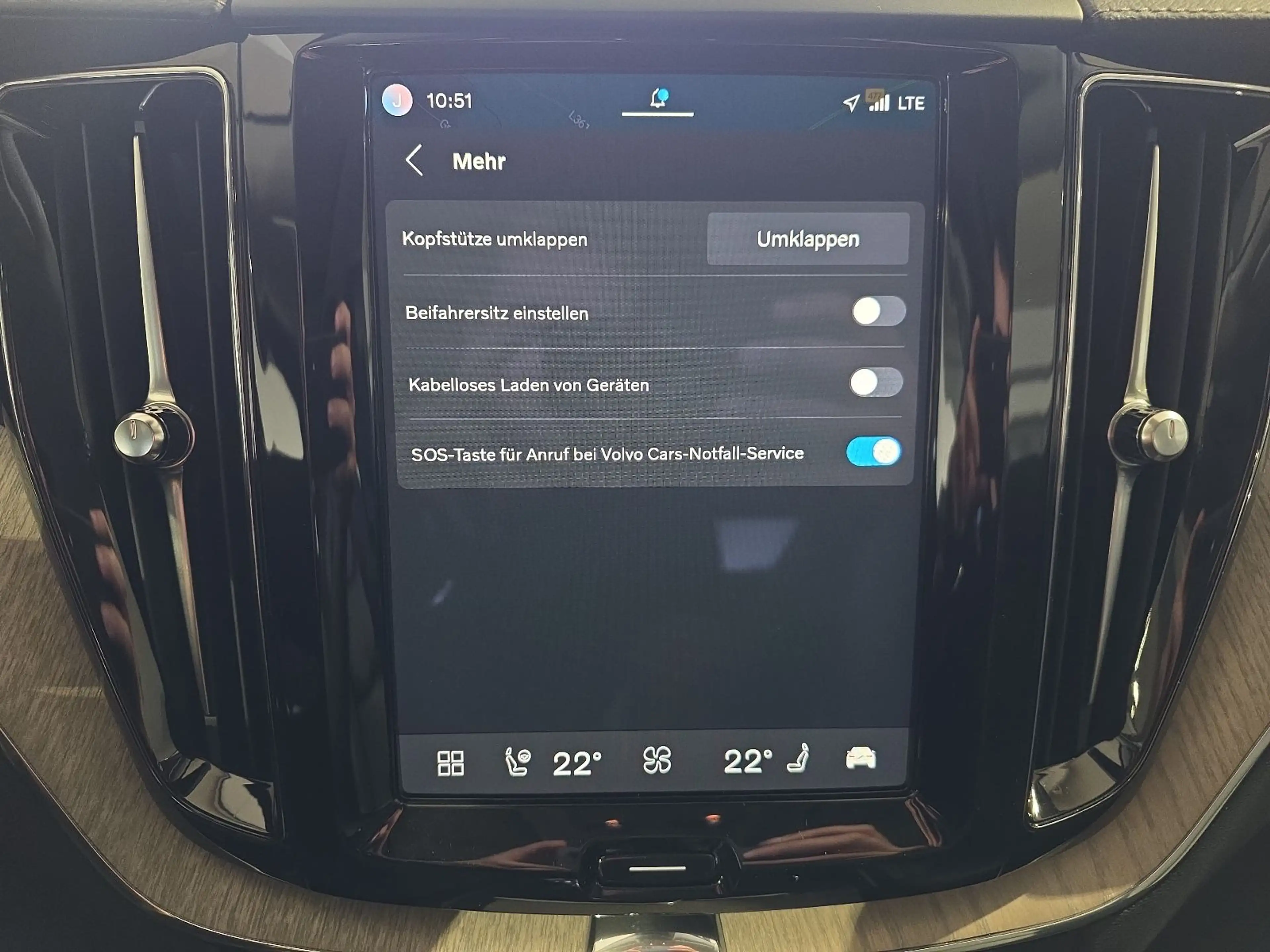 Volvo XC60 B5 Inscription ACC Sitzklima Pano 360° LED — photo 31