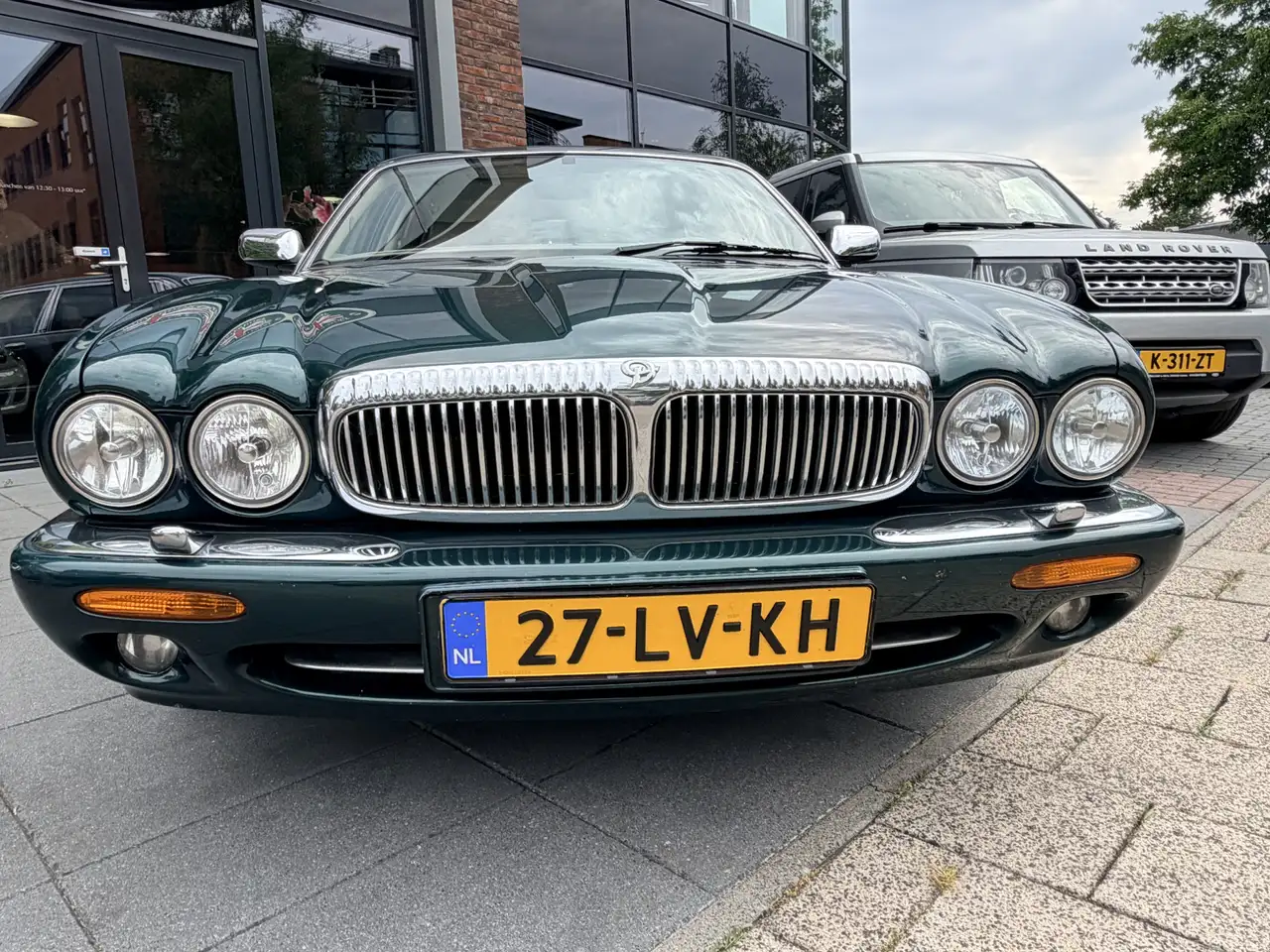 Daimler Super V8 4.0 LWB, foto 12