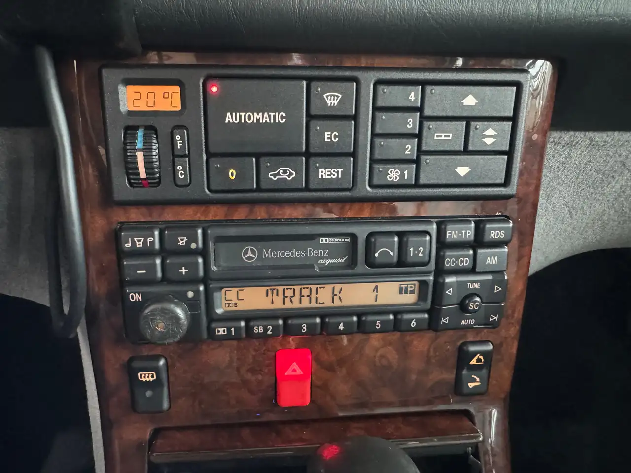 Mercedes-Benz SL 300 300 SL-24 aus 1. Hand nur 69.600 Km, foto 12
