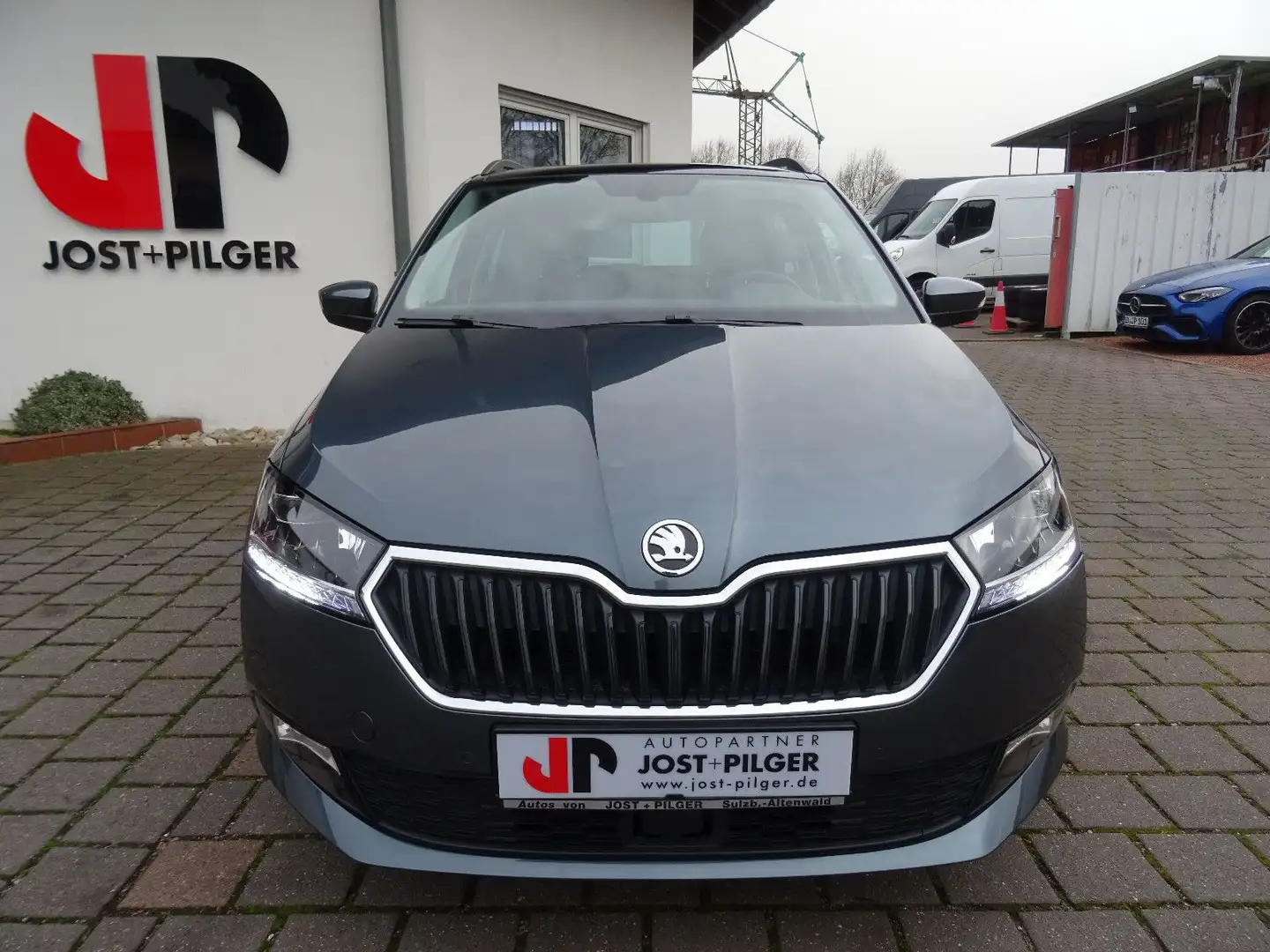 Skoda Fabia Combi Clever Best of Navi Cam LED ACC Gris - 2