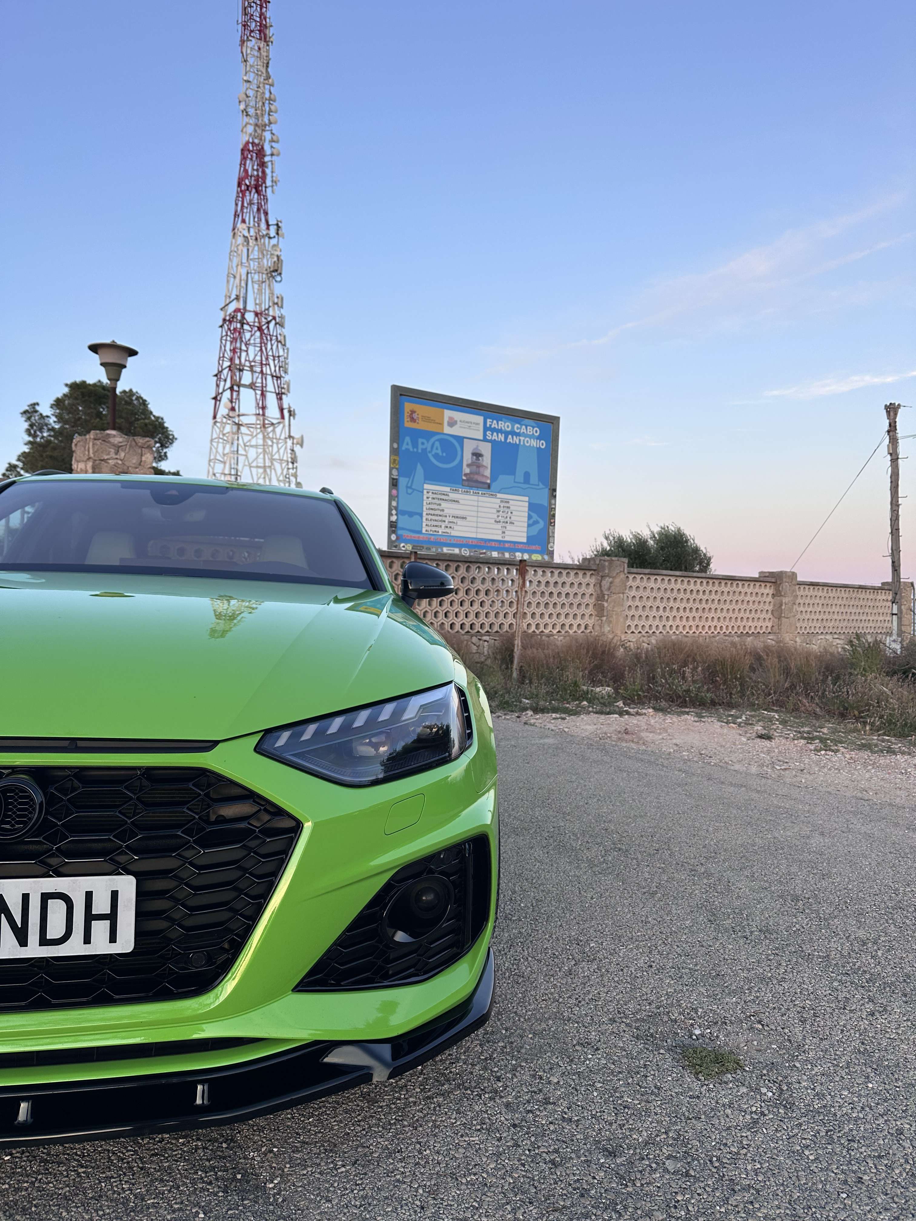 Audi RS4 Avant TFSI quattro tiptronic - foto 1