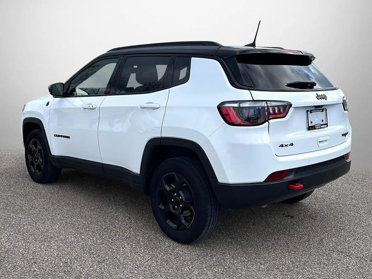 Jeep Compass снимка Jeep Compass