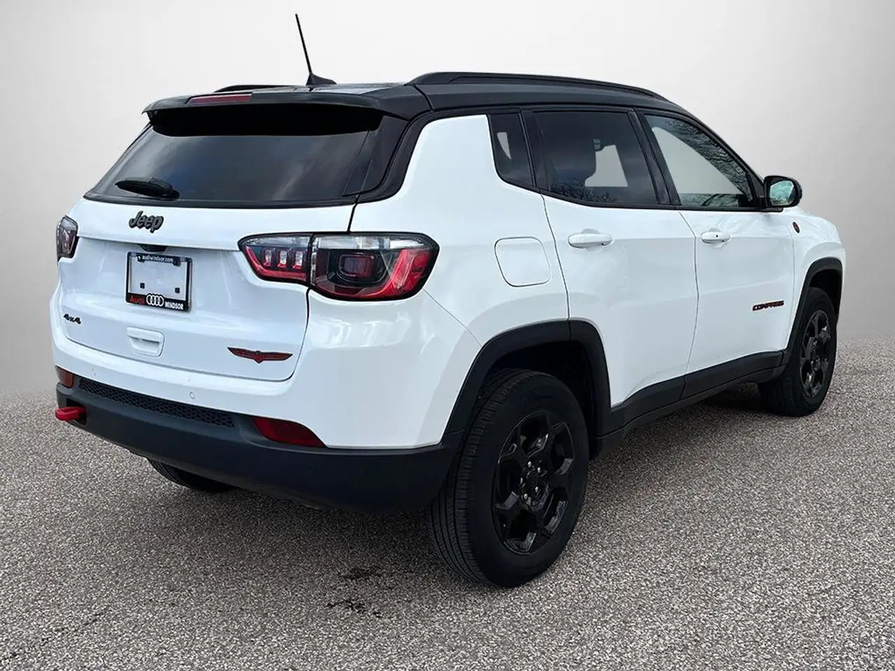 Jeep Compass снимка Jeep Compass