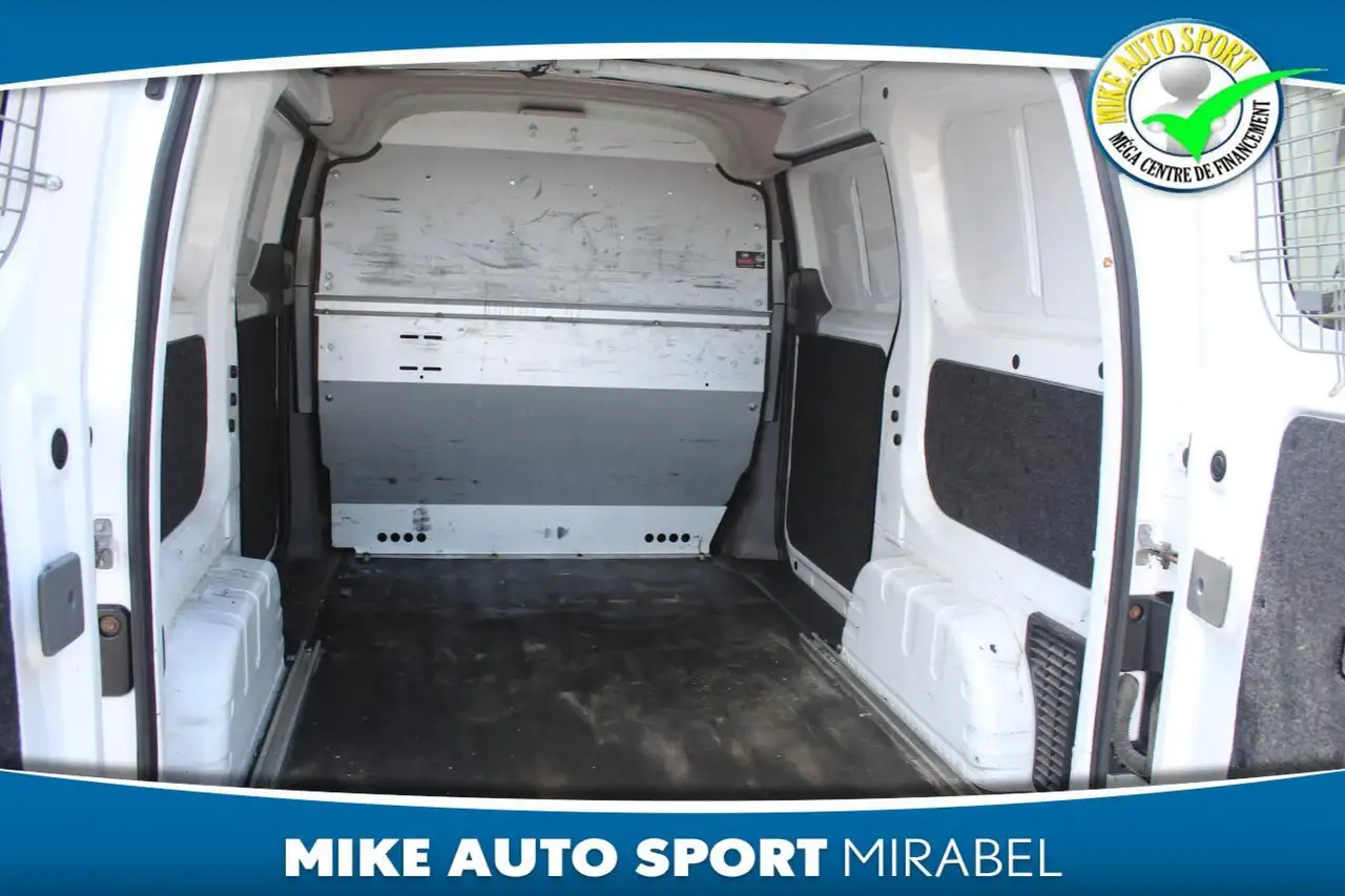 Chevrolet City Express photo Chevrolet City Express