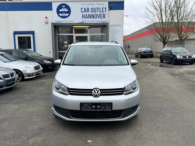 Volkswagen Touran Comfortline DSG Klima Allwettereifen Isofix