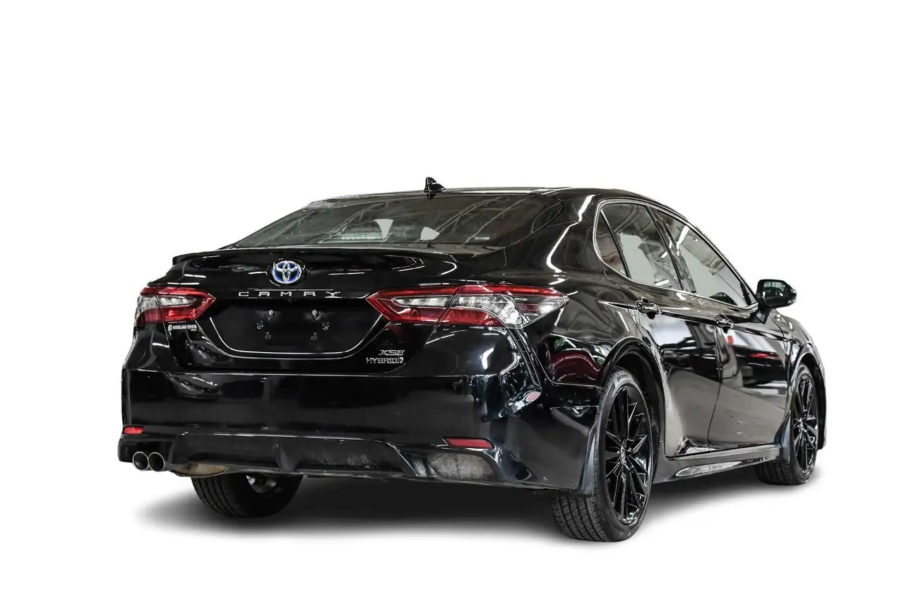 Toyota Camry photo Toyota Camry