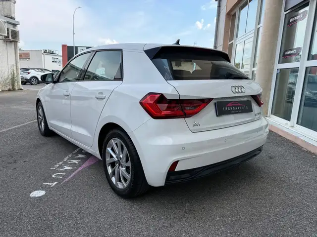 Audi A1 view 7
